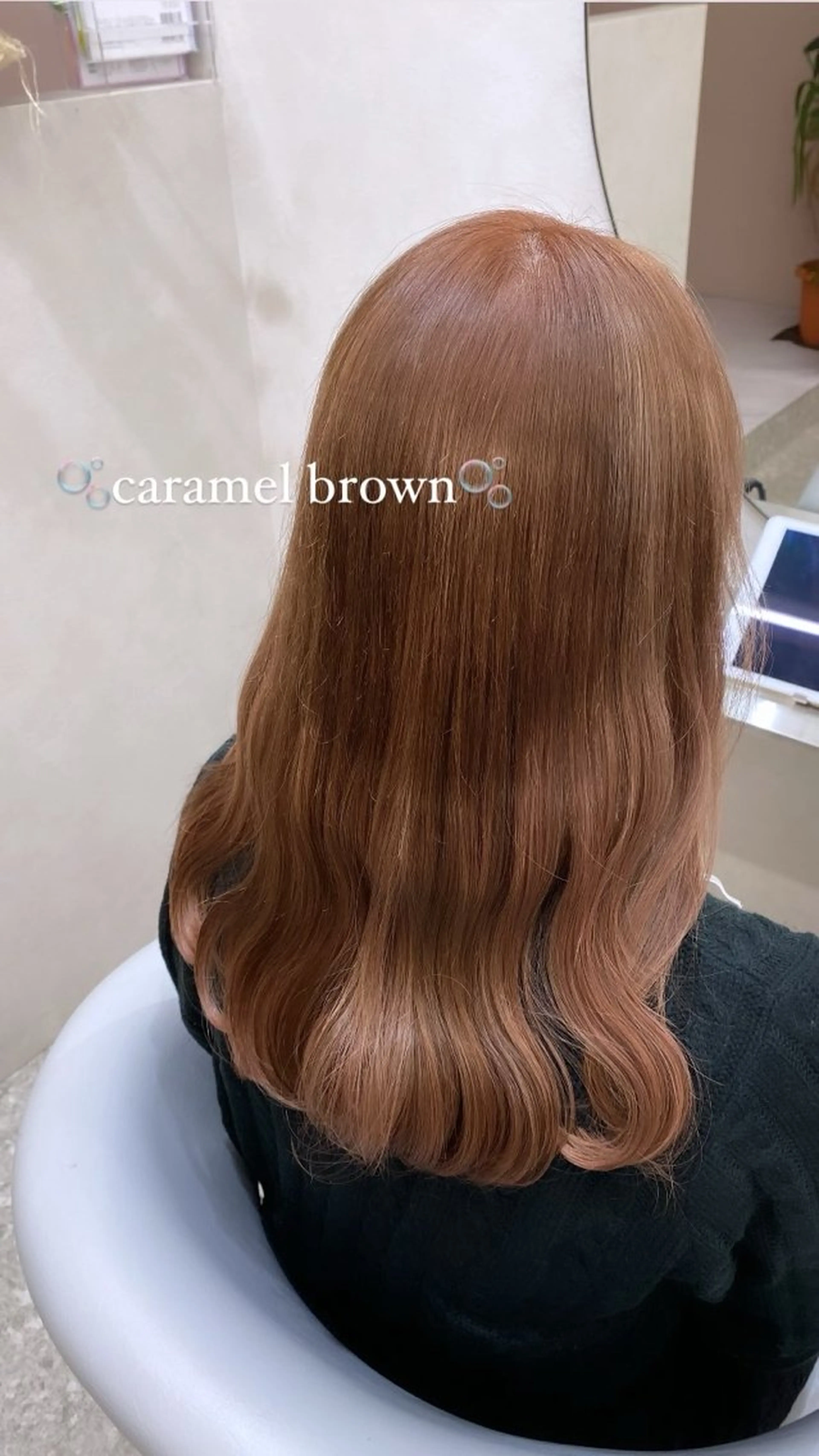 ロング カラー ヘアアレンジ シールエクステ ブリーチ ダブルカラー イヤリングカラー インナーカラー カット ヘアカラー トリートメント 渋谷/韓国レイヤー/ シールエクステ ななのヘアスタイル