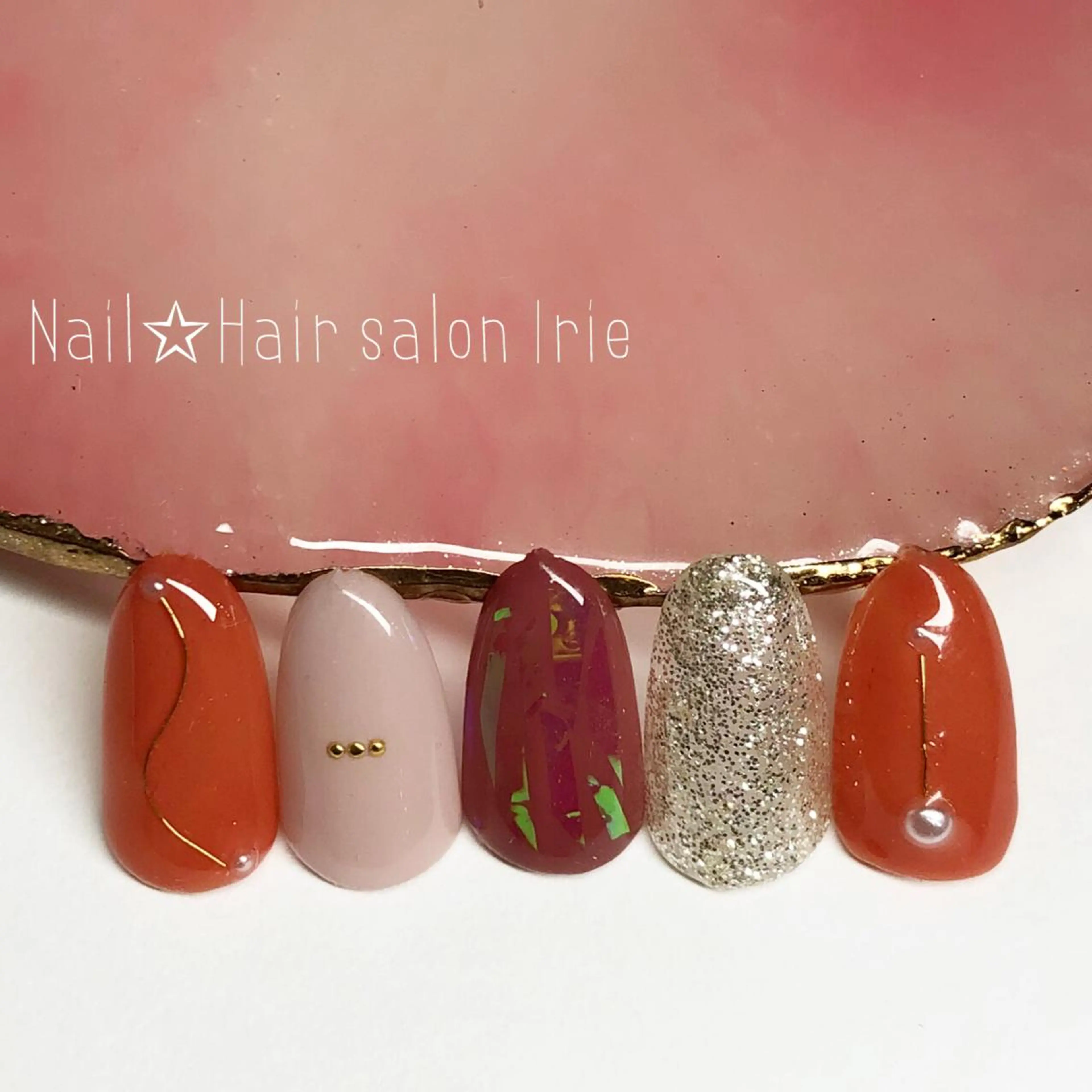 ネイル 與儀 知佳のネイルデザイン