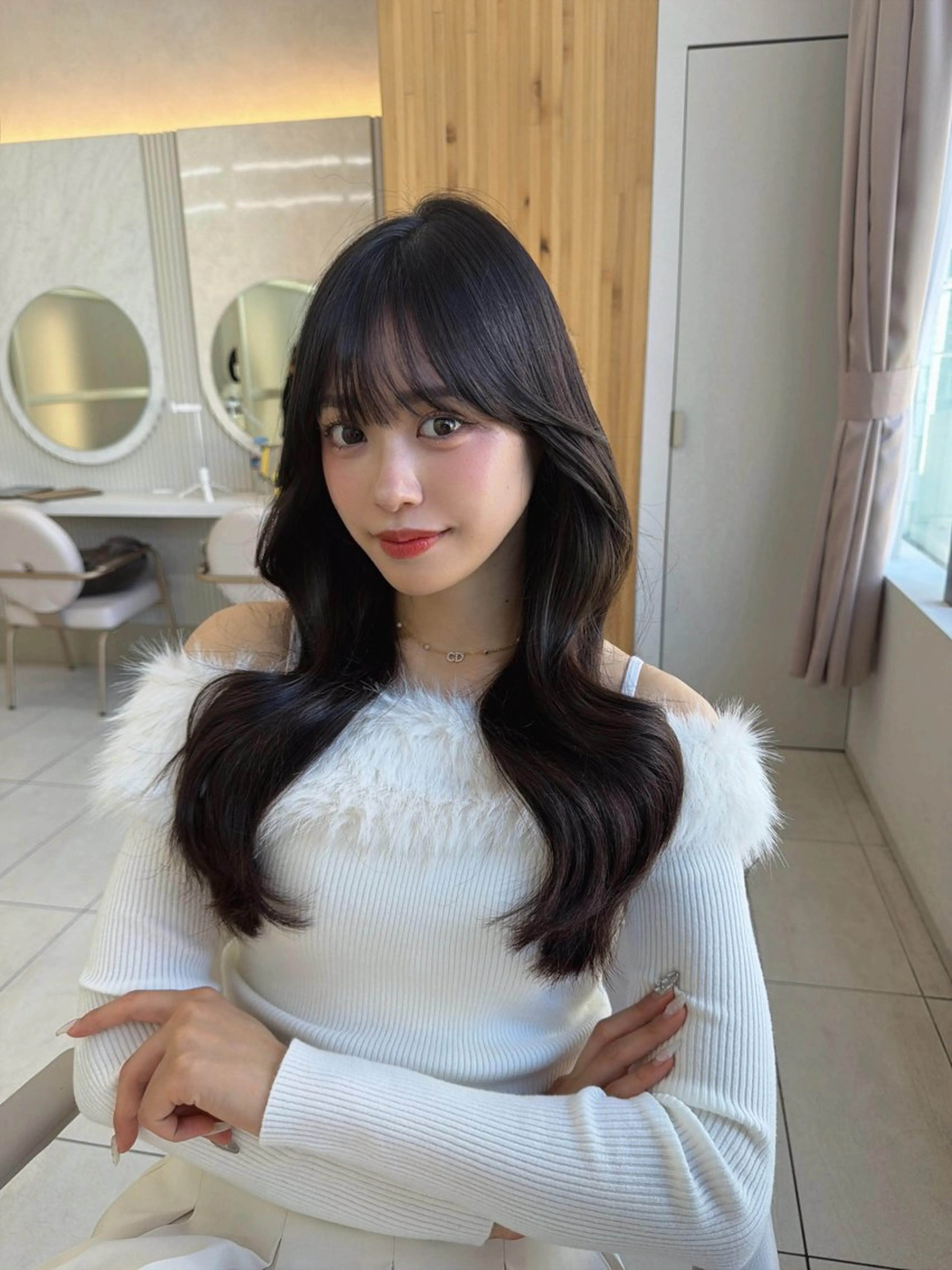 セミロング レイヤー/顔周り /透明感/TAKUのヘアスタイル