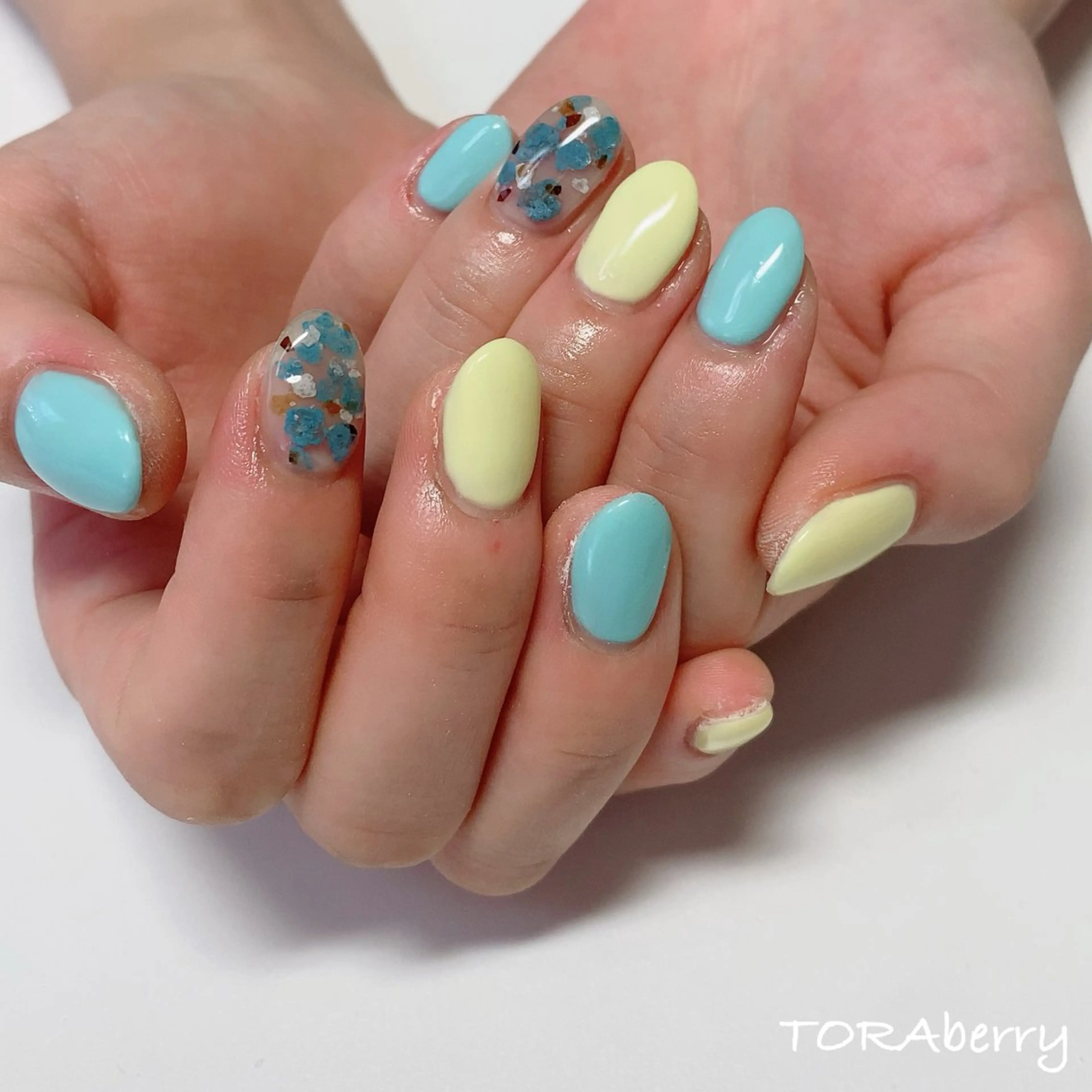 ネイル ネイリスト なつみのネイルデザイン