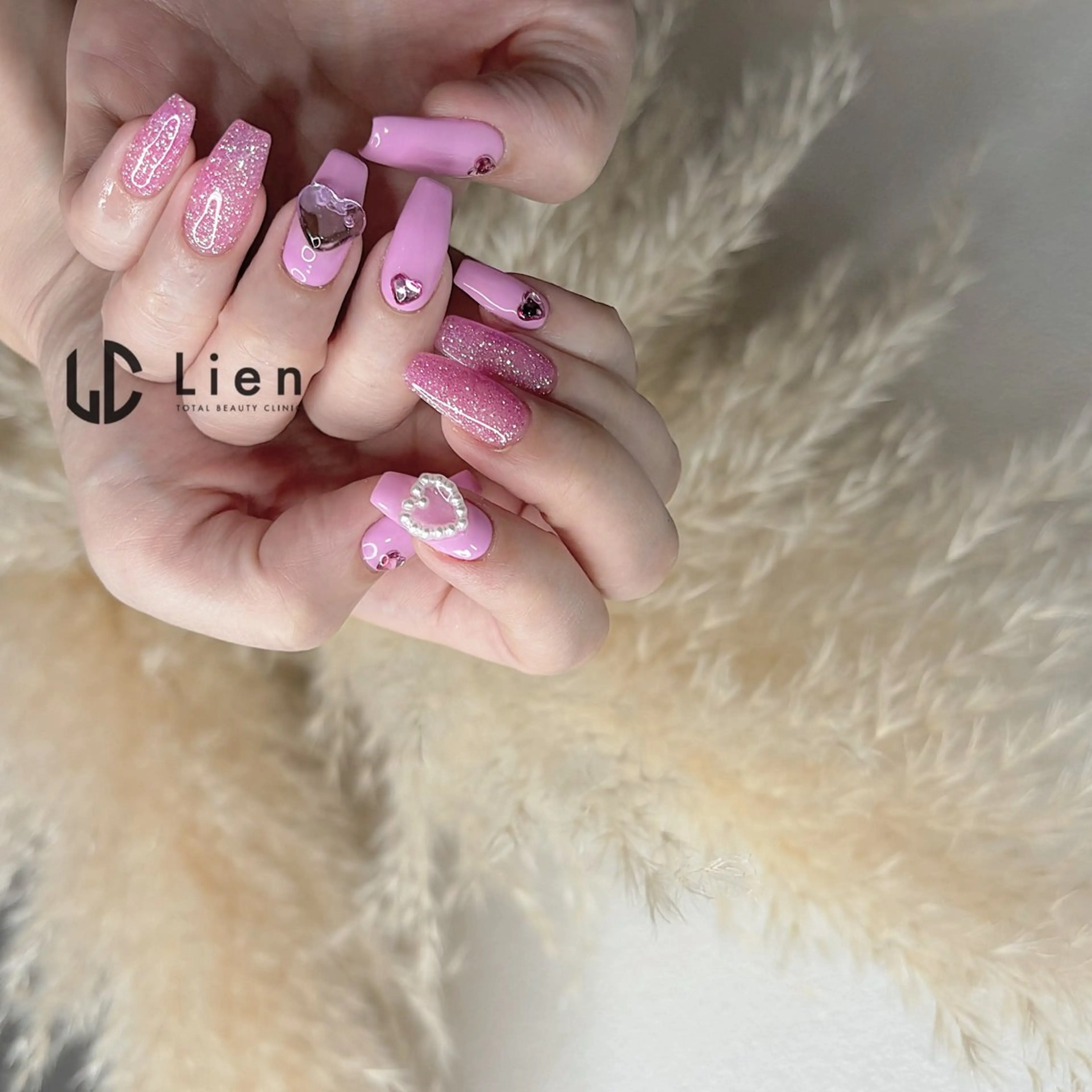 ネイル 山田 真里のネイルデザイン