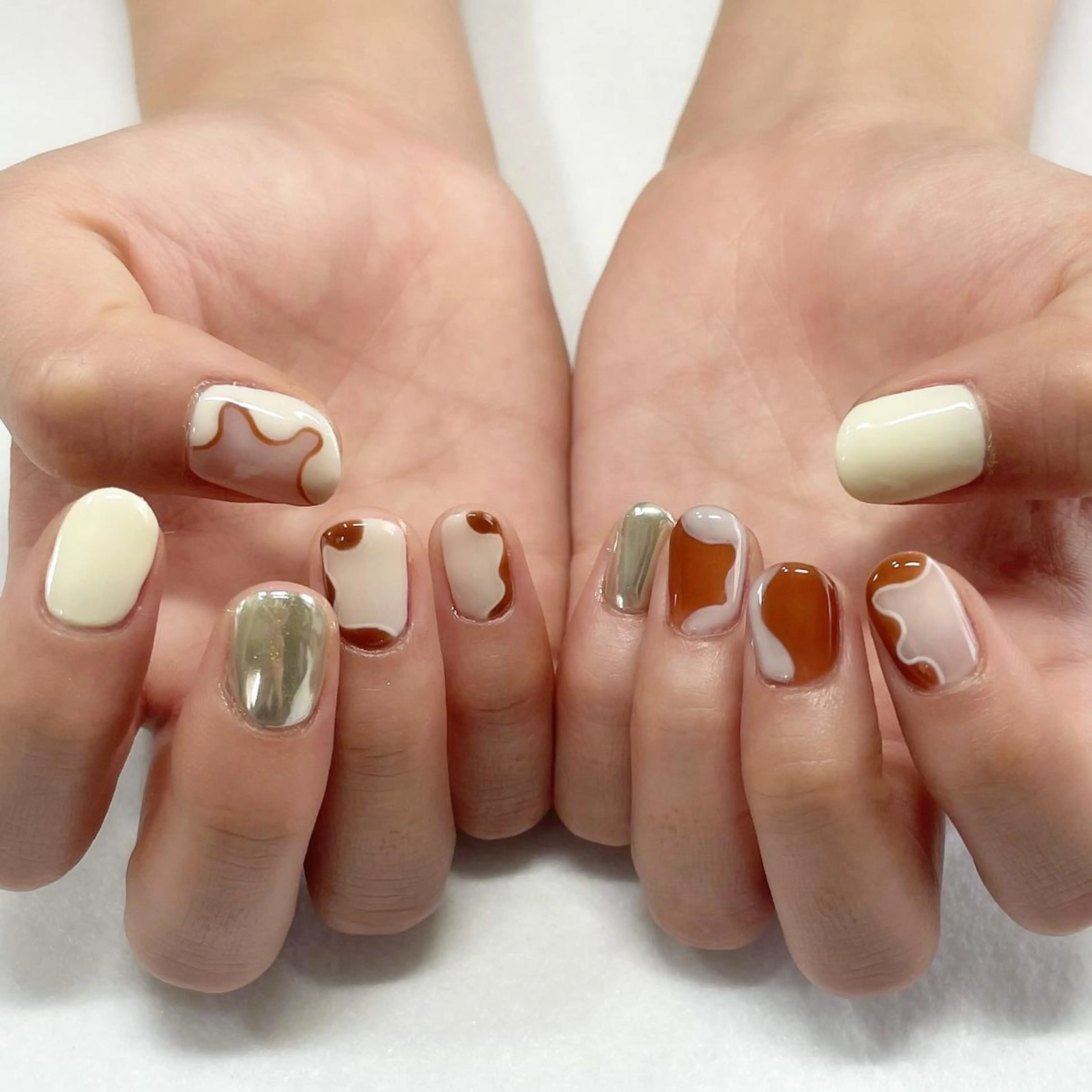 ネイル ジェルネイル 東 千夏のネイルデザイン