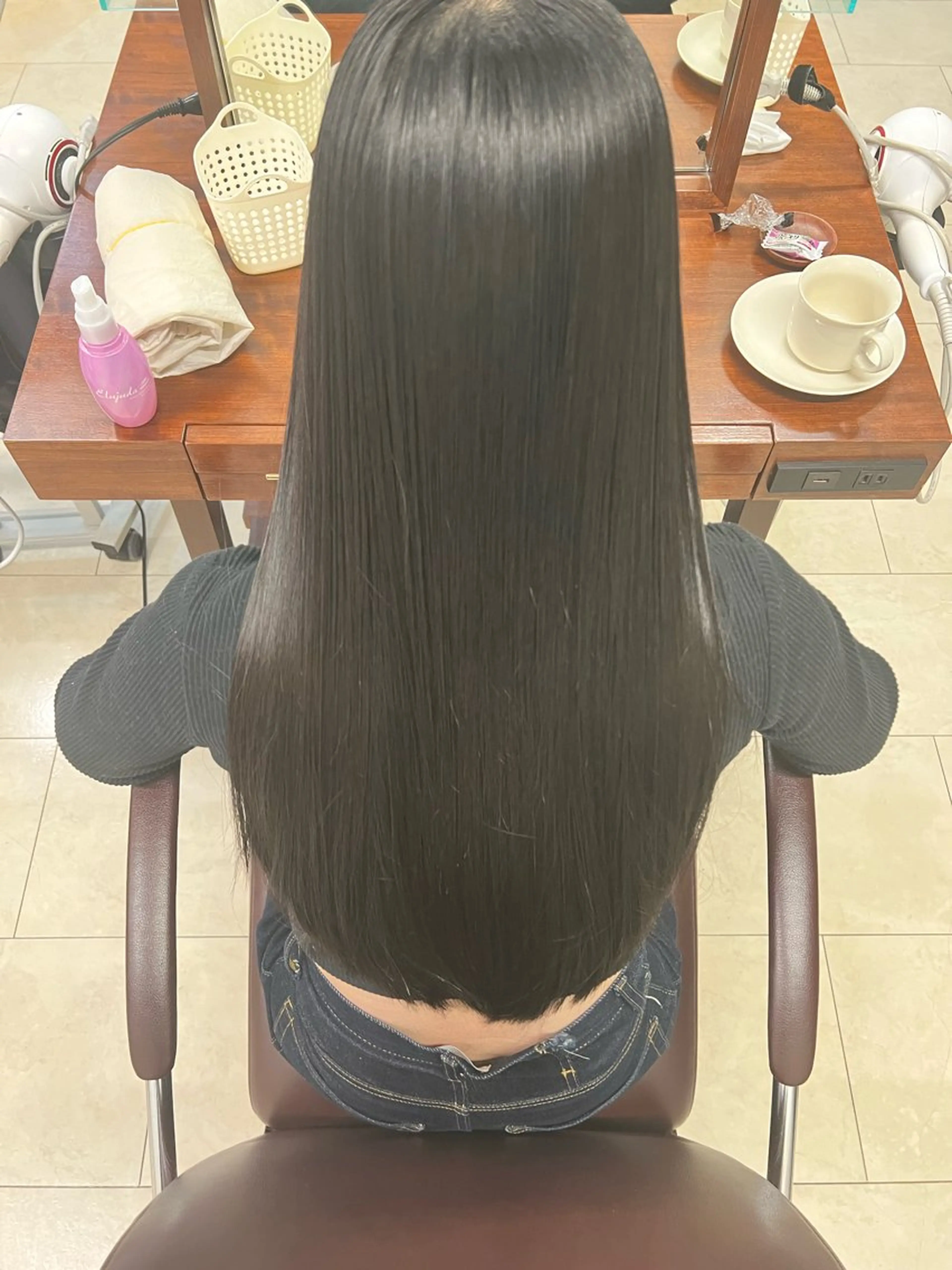 ロング 縮毛矯正 透明感カラー✨ 縮毛矯正のヘアスタイル