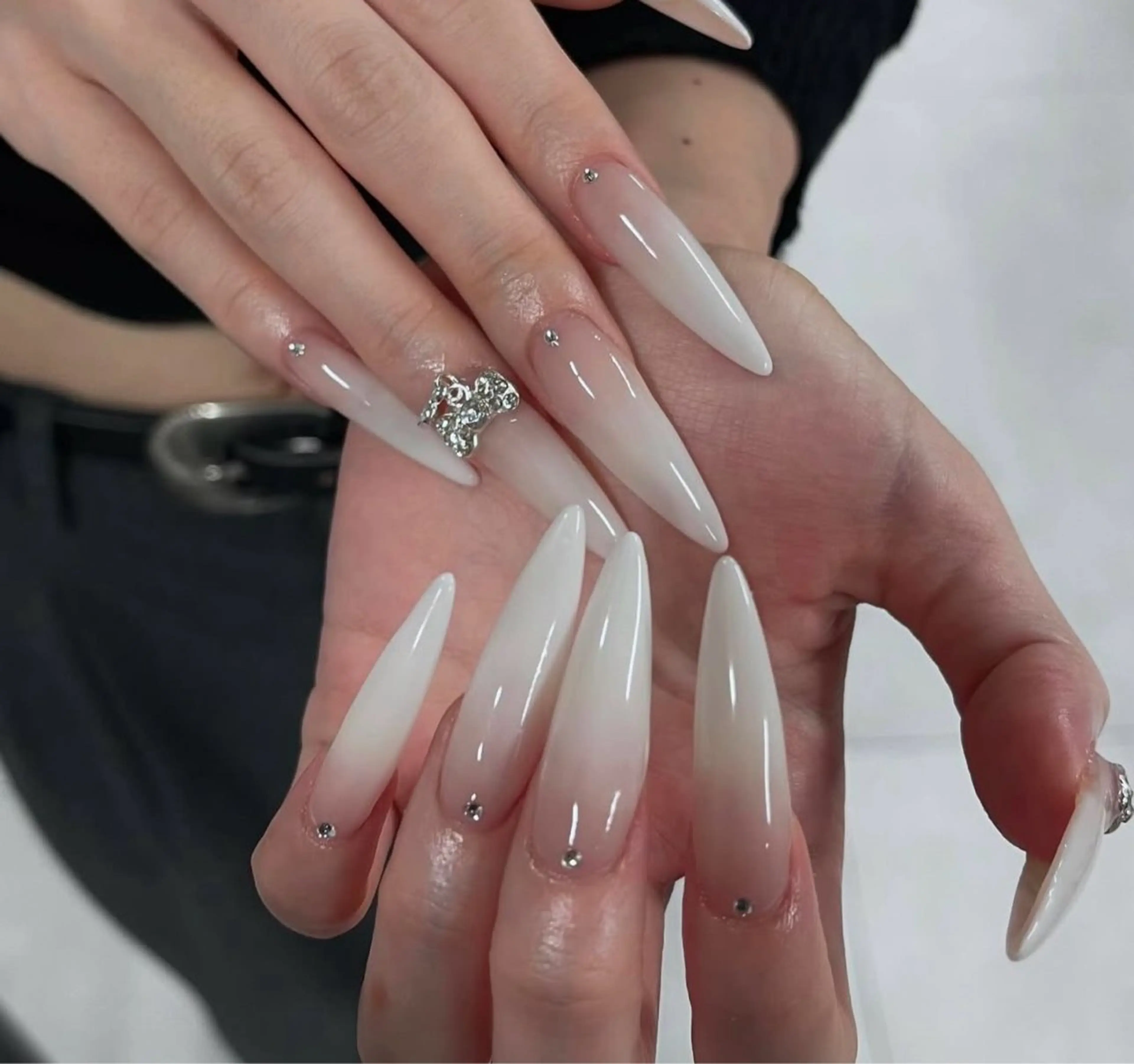 ネイル ハンドネイル NieNail Nezukoのネイルデザイン