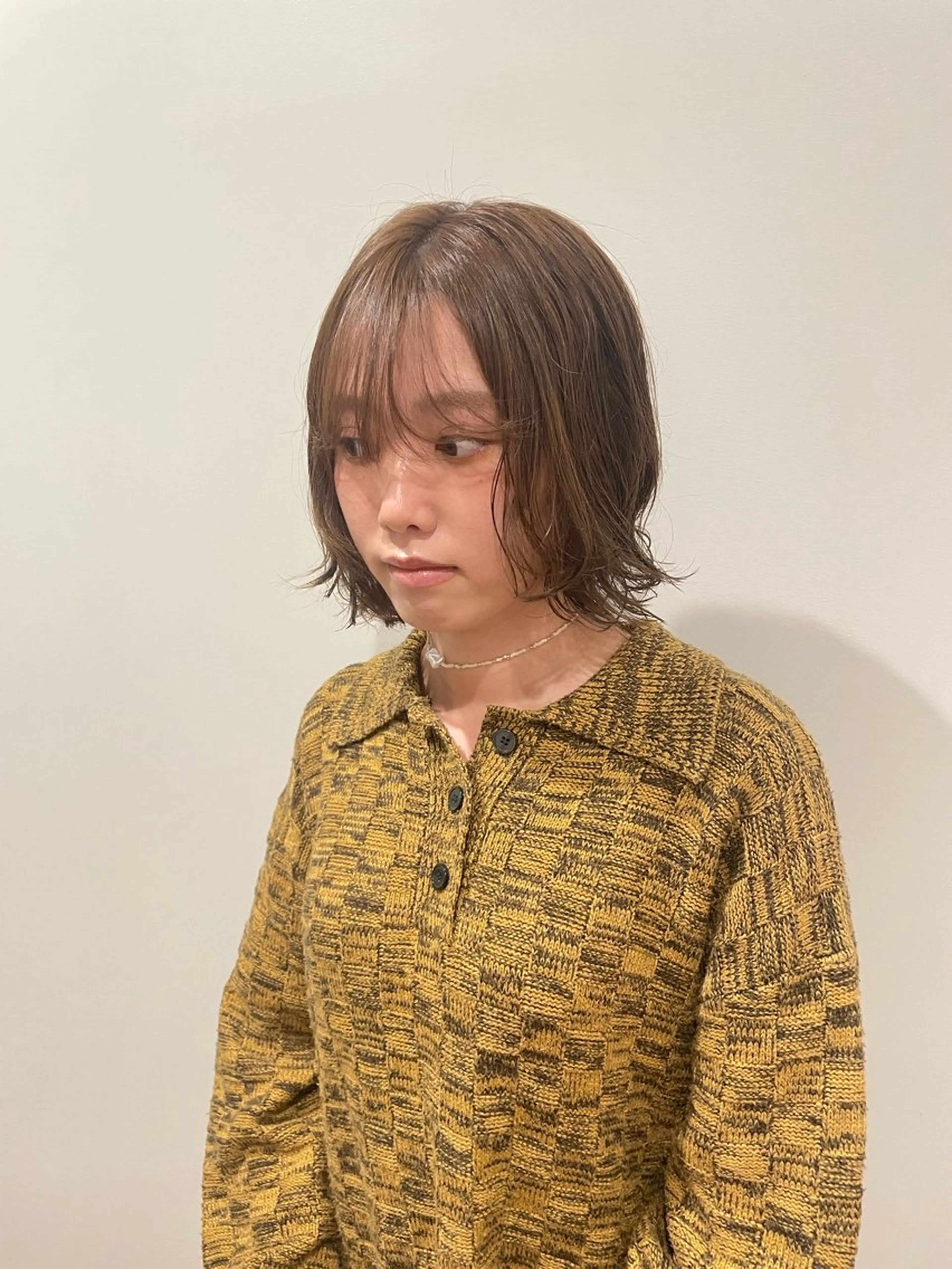 ショート カラー パーマ ベージュカラー ブリーチ ブリーチなしカラー カット ヘアカラー CEINE loq ‪🍒なつきのヘアスタイル