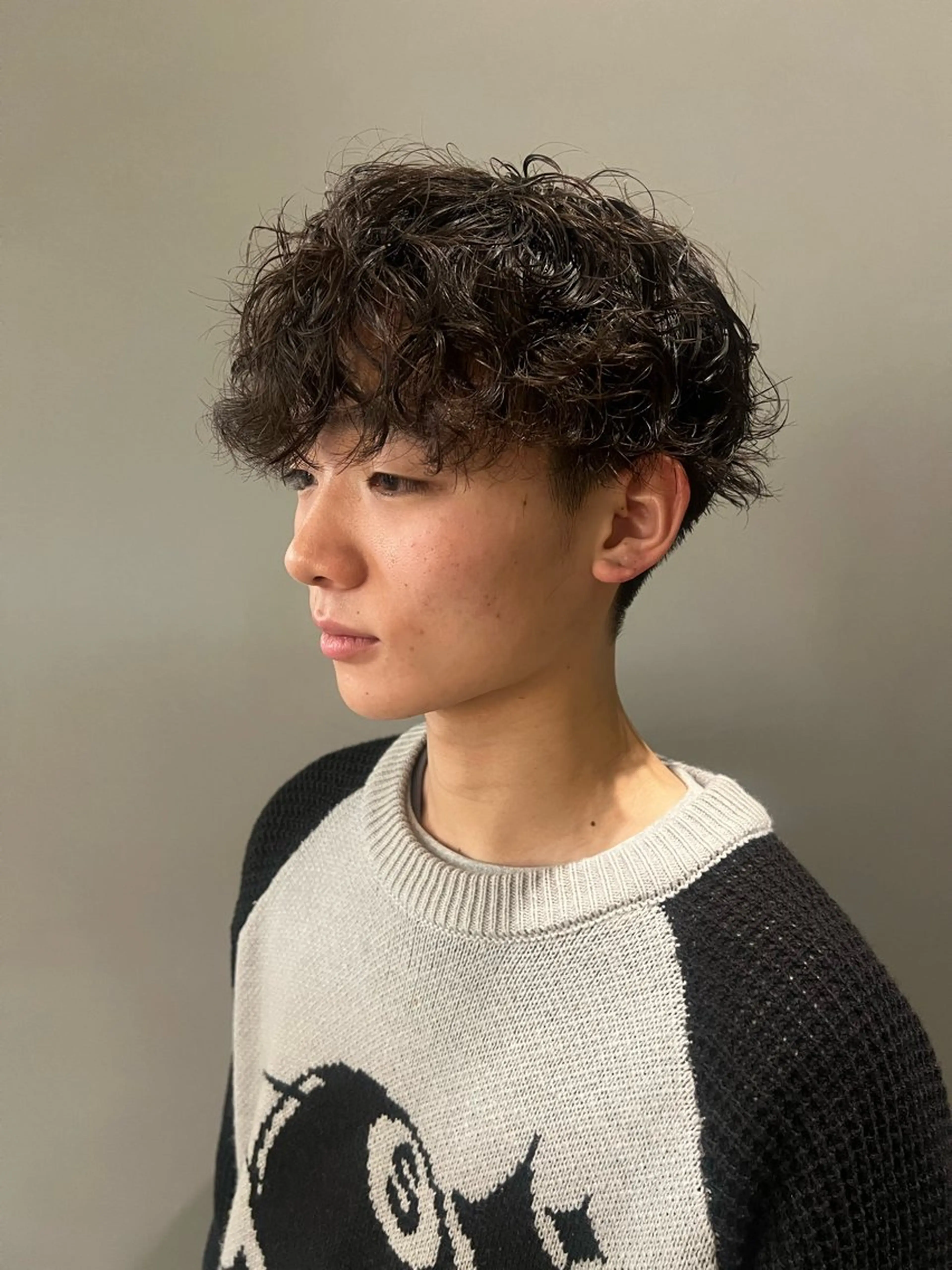 ショート パーマ メンズ 小川 実夢のヘアスタイル