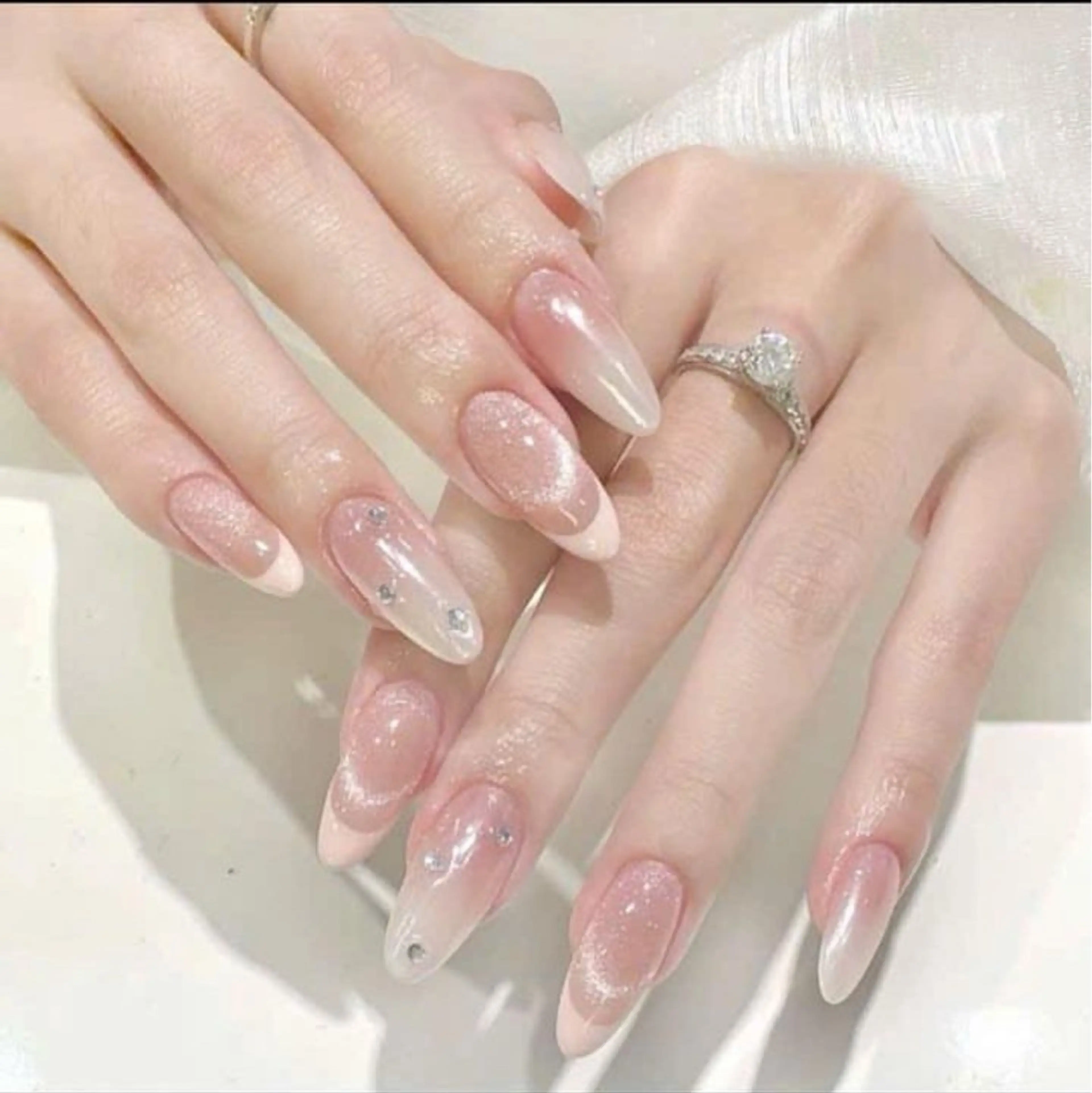 ネイル Lyna 池袋のネイルデザイン