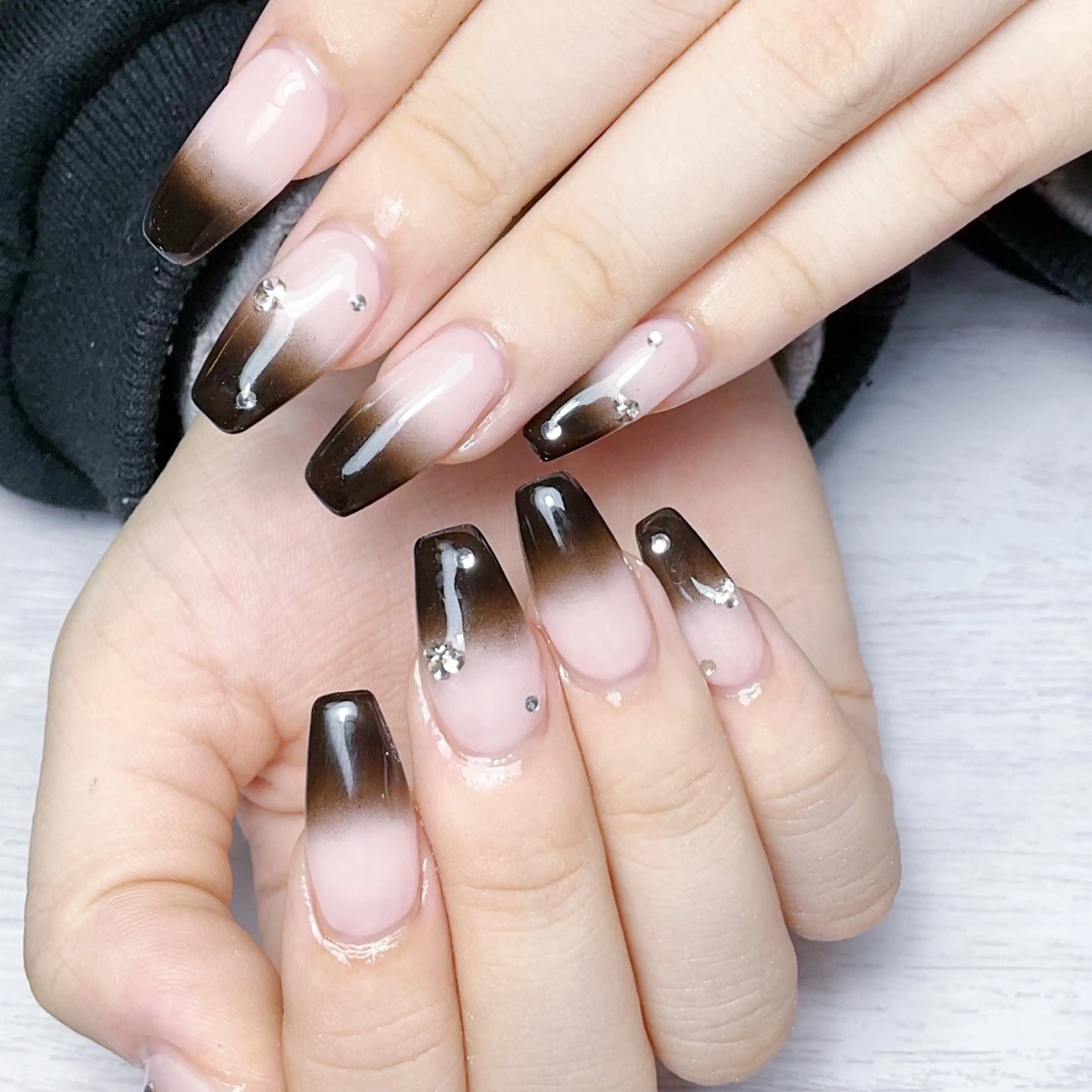 ネイル ハンドネイル 🍭Yun nail hyejin🌸のネイルデザイン