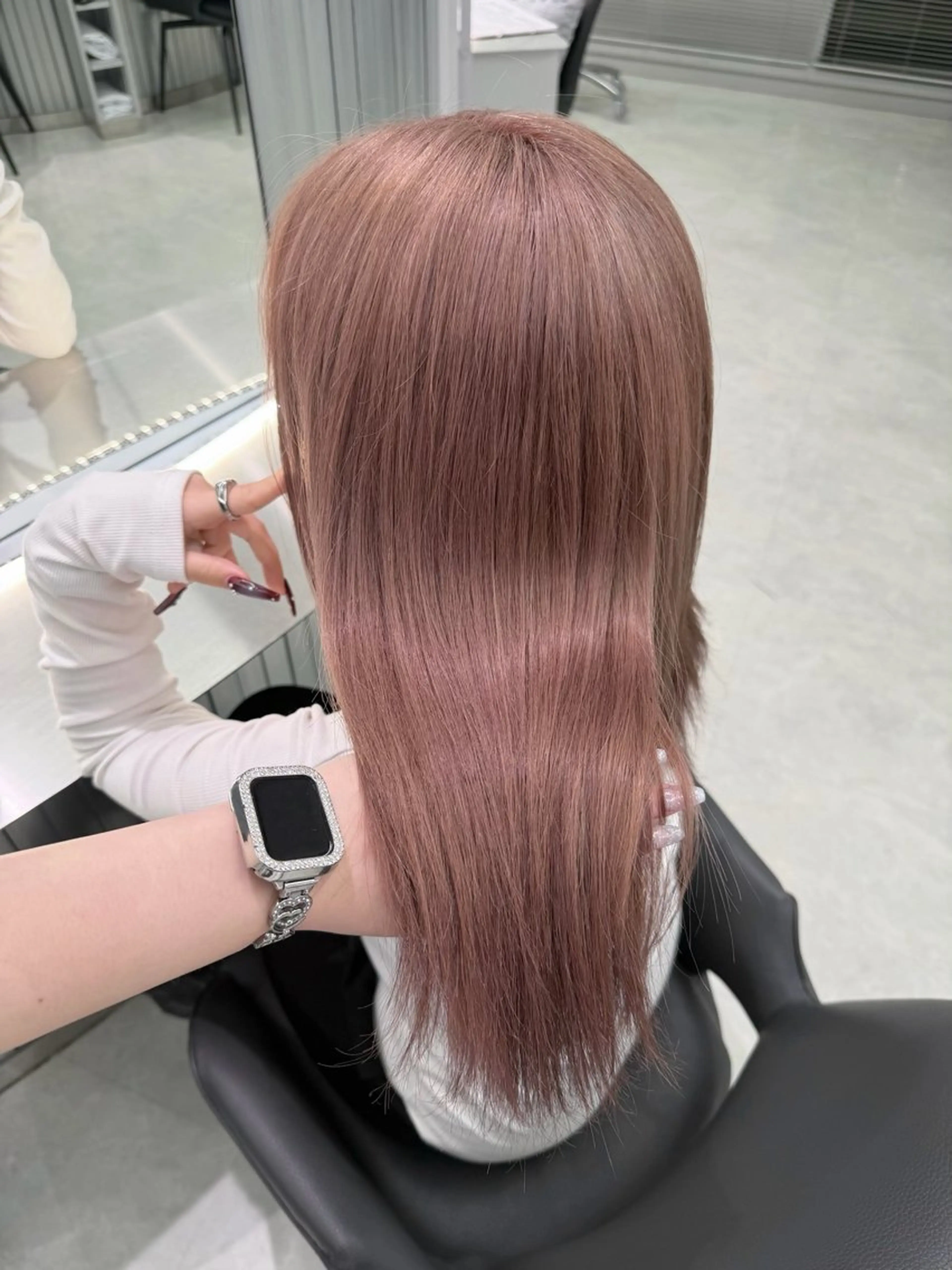 ミディアム カラー ベージュカラー ピンクカラー ピンクベージュ ヘアカラー Ririka /透明感カラーのヘアスタイル