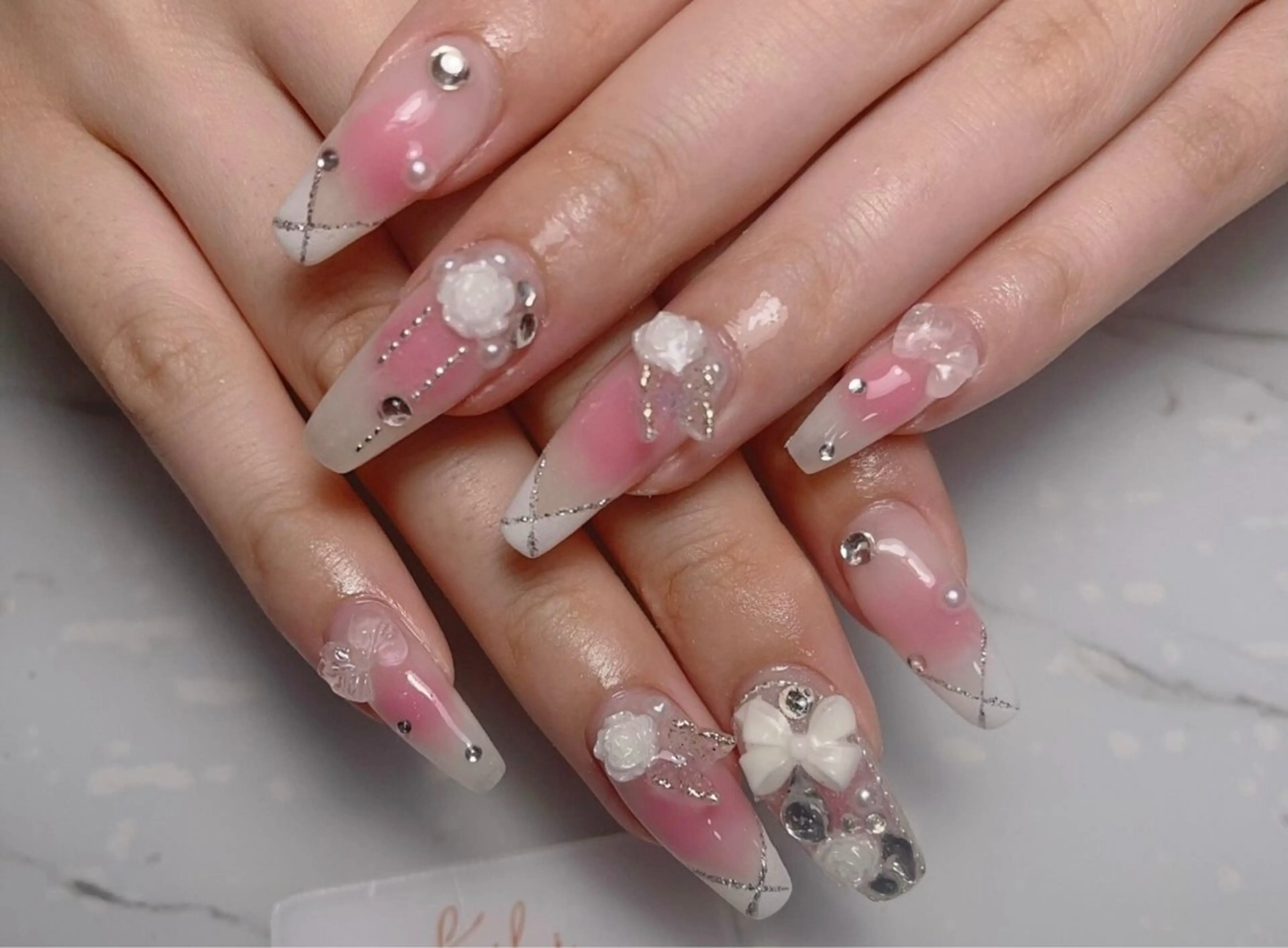 ネイル 長さ出し 持ち込み ハンドネイル 清水 ユナのネイルデザイン