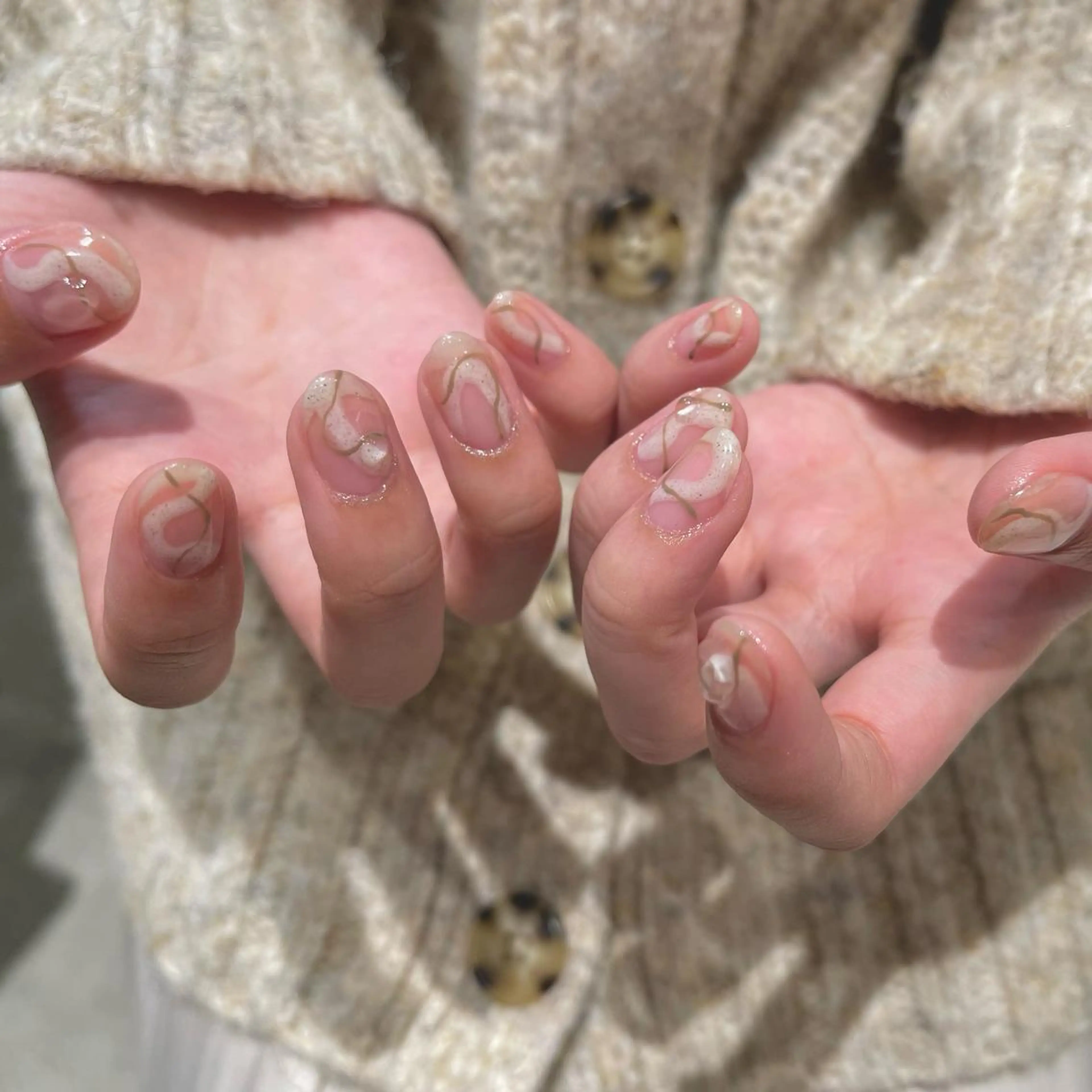 27.28限定 hand) オフなし simple nuance design ¥7000〜の写真