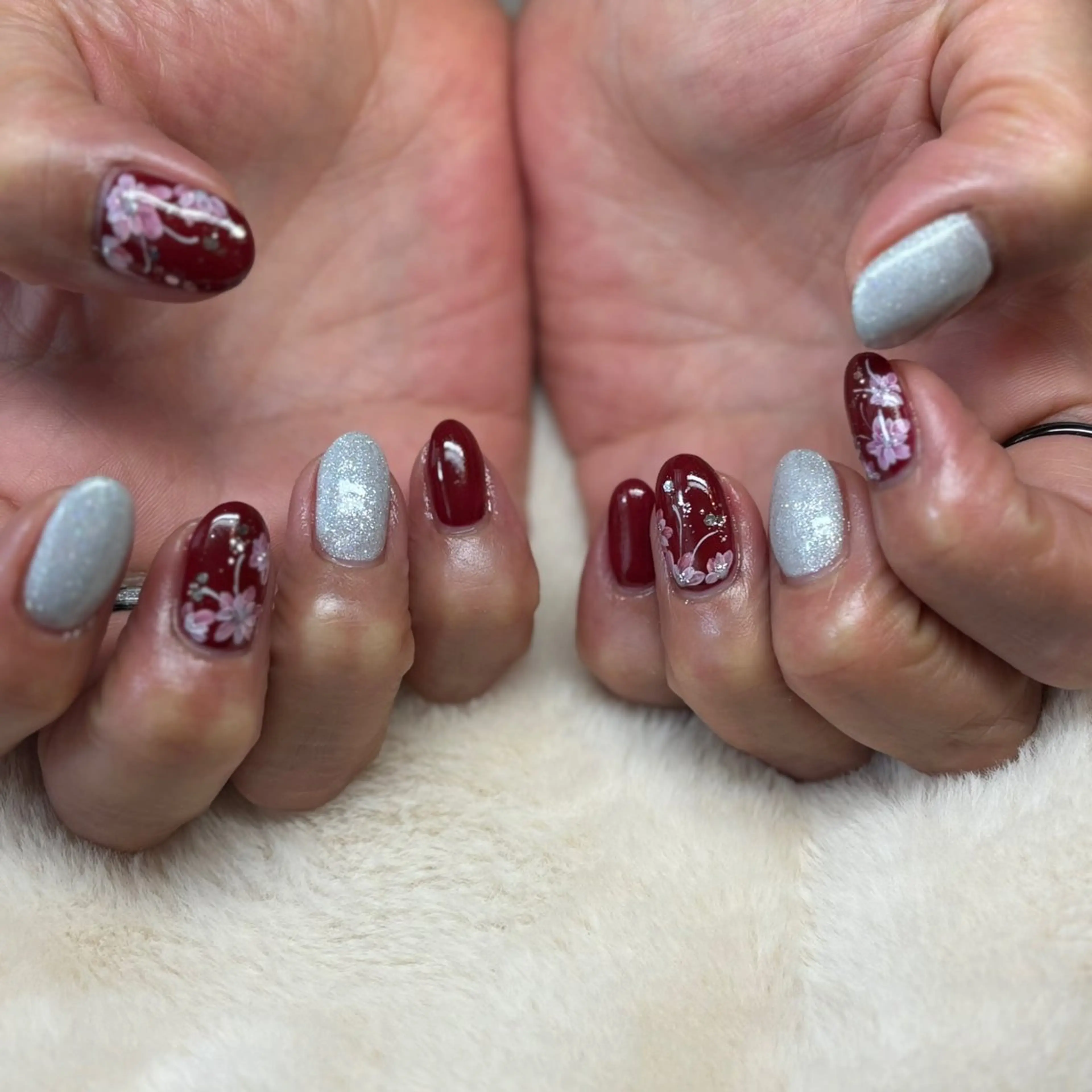 ネイル es nailのネイルデザイン