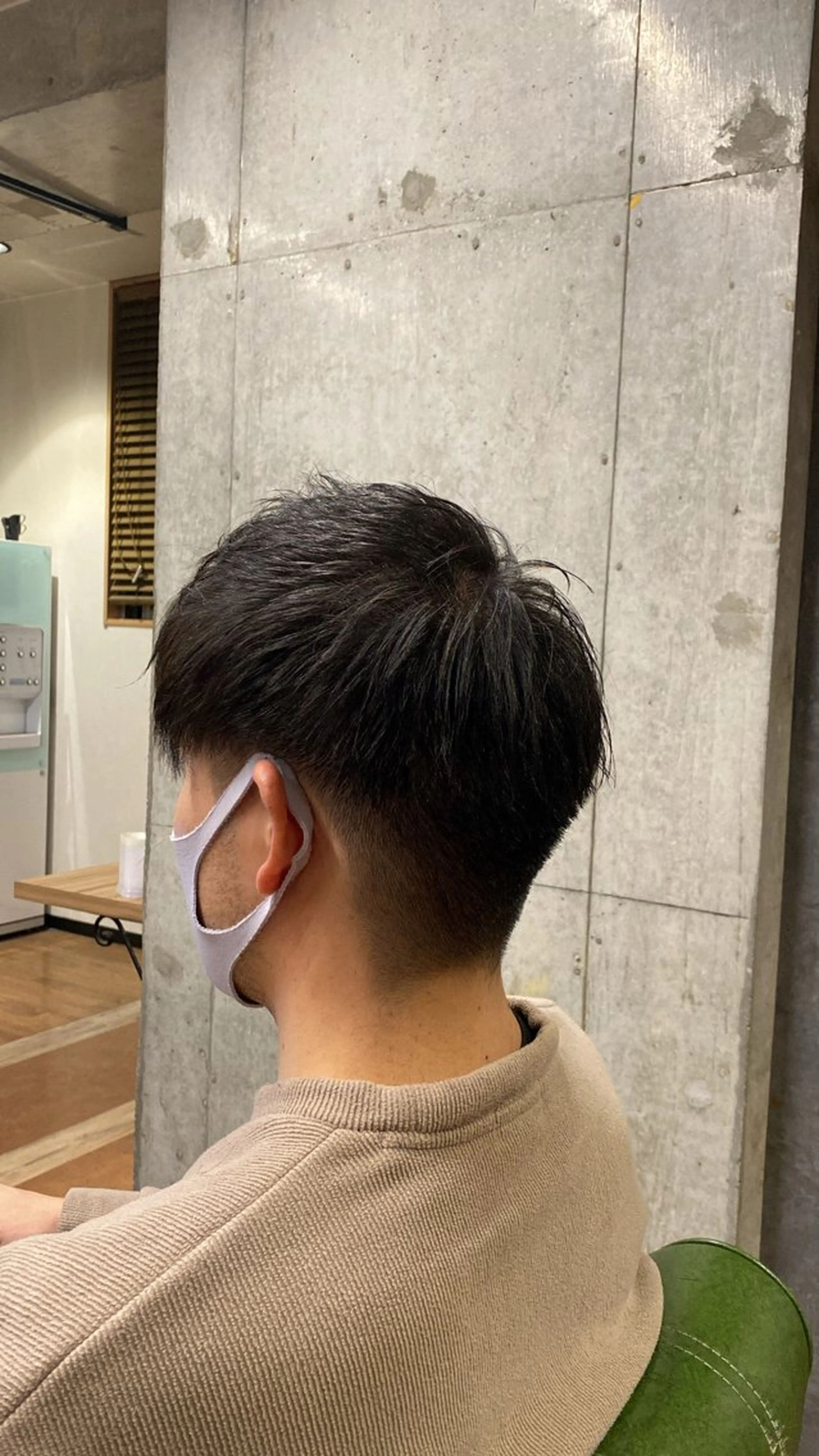 メンズ 刈り上げ カット ヘッドスパ 山﨑 優真のヘアスタイル