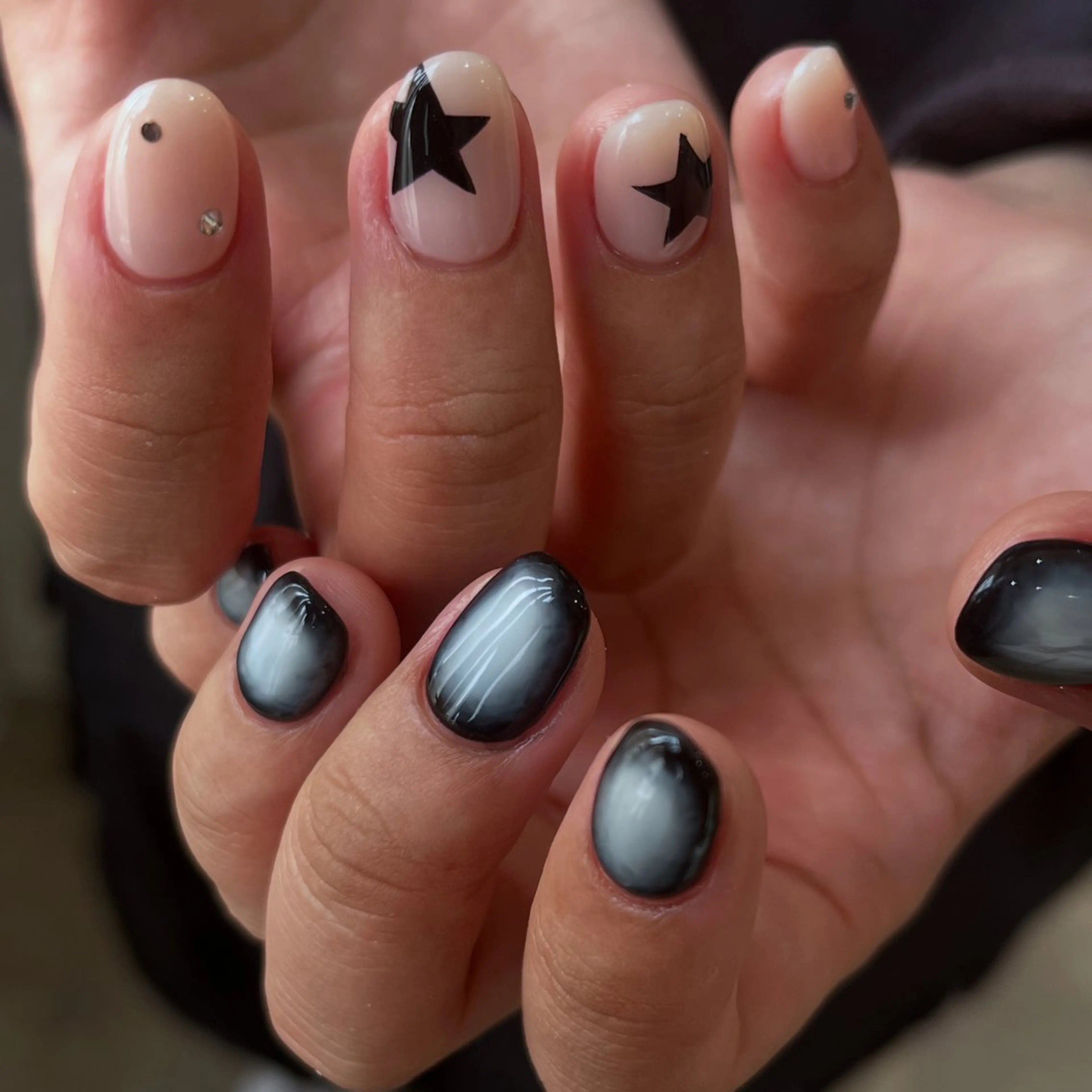 ネイル repos 金山ネイルサロンのネイルデザイン