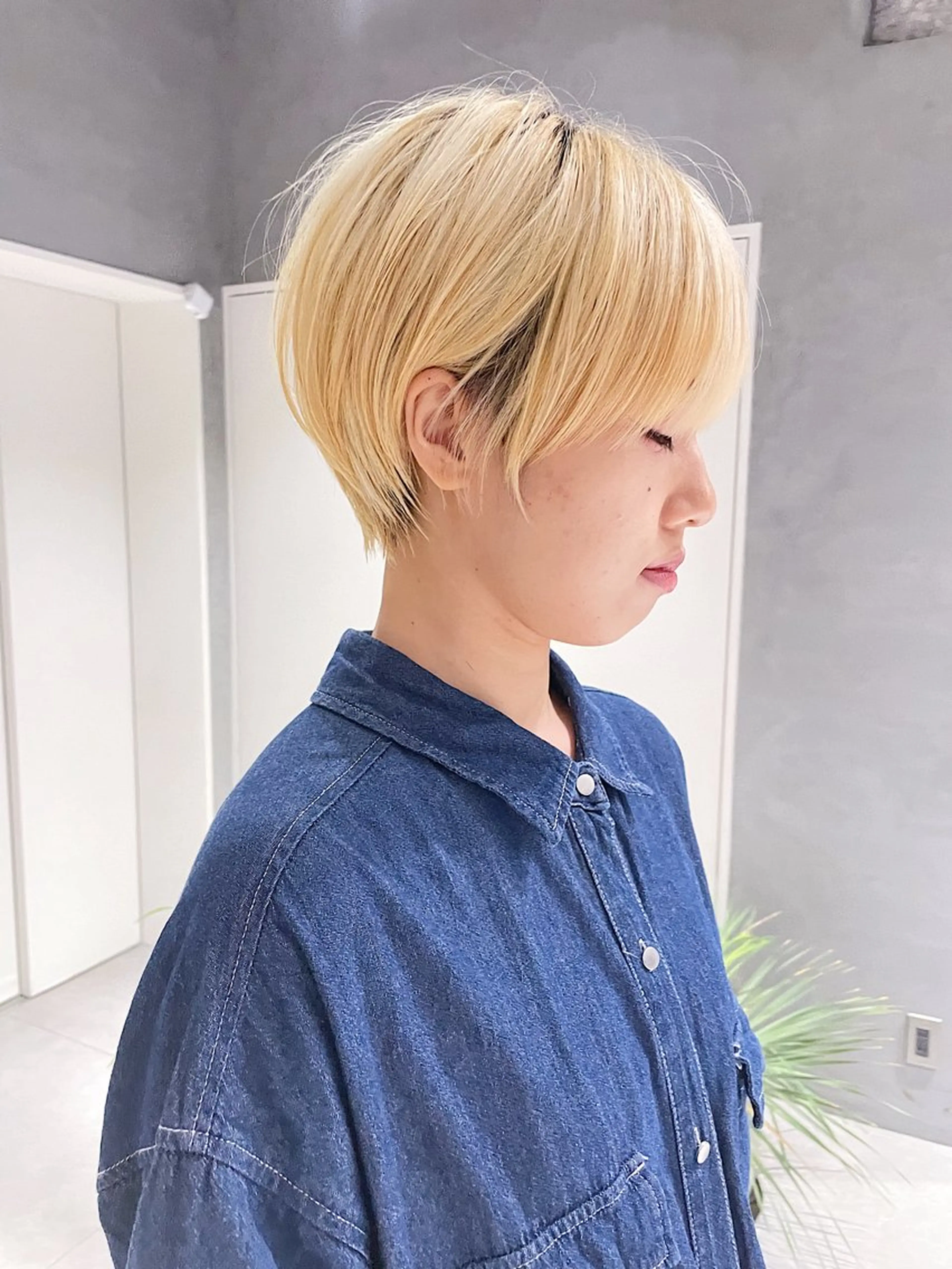 ショート 美髪矯正/艶カラー ボブ/栄/鐘ヶ江純也のヘアスタイル