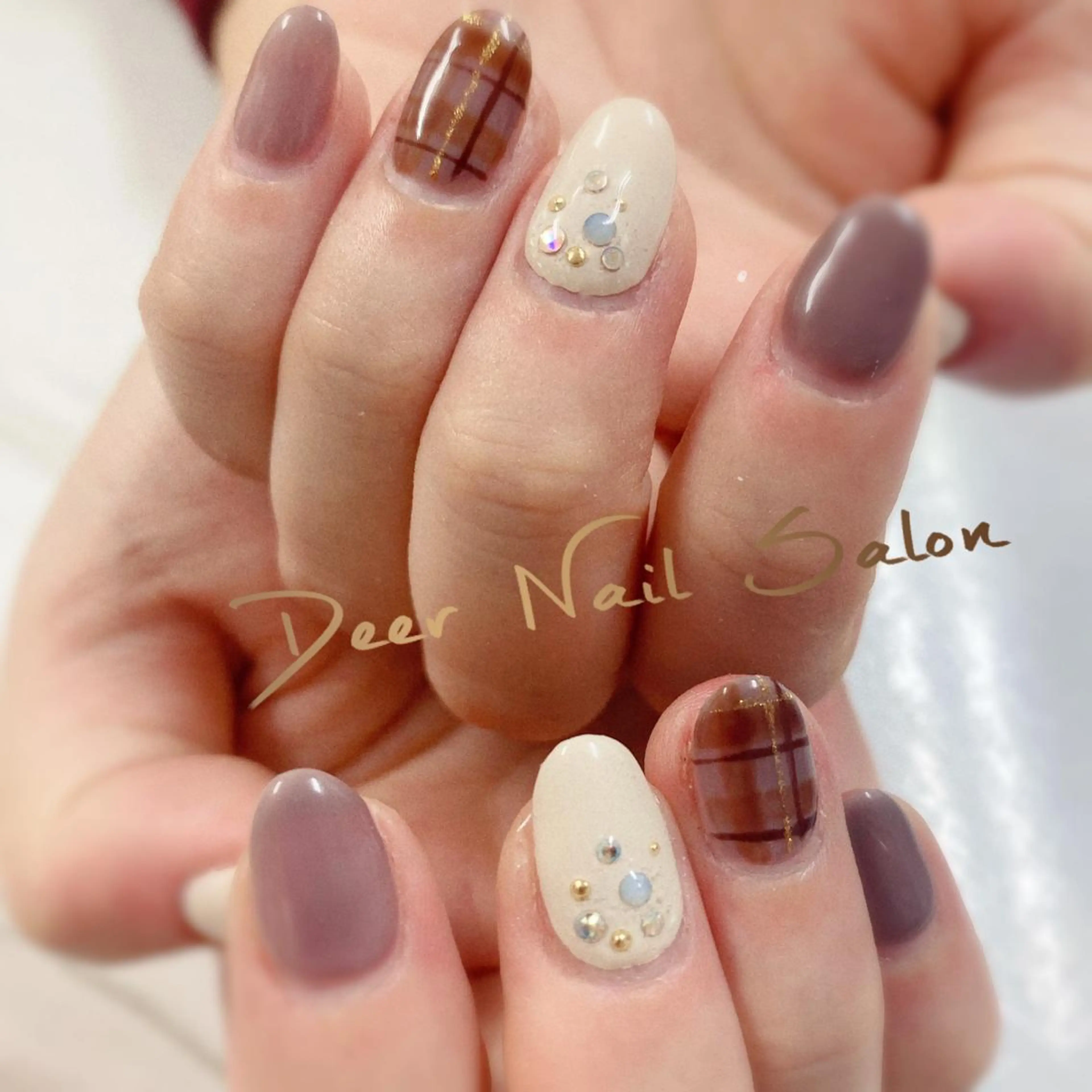 ネイル ハンドネイル Peachy 🍑のネイルデザイン