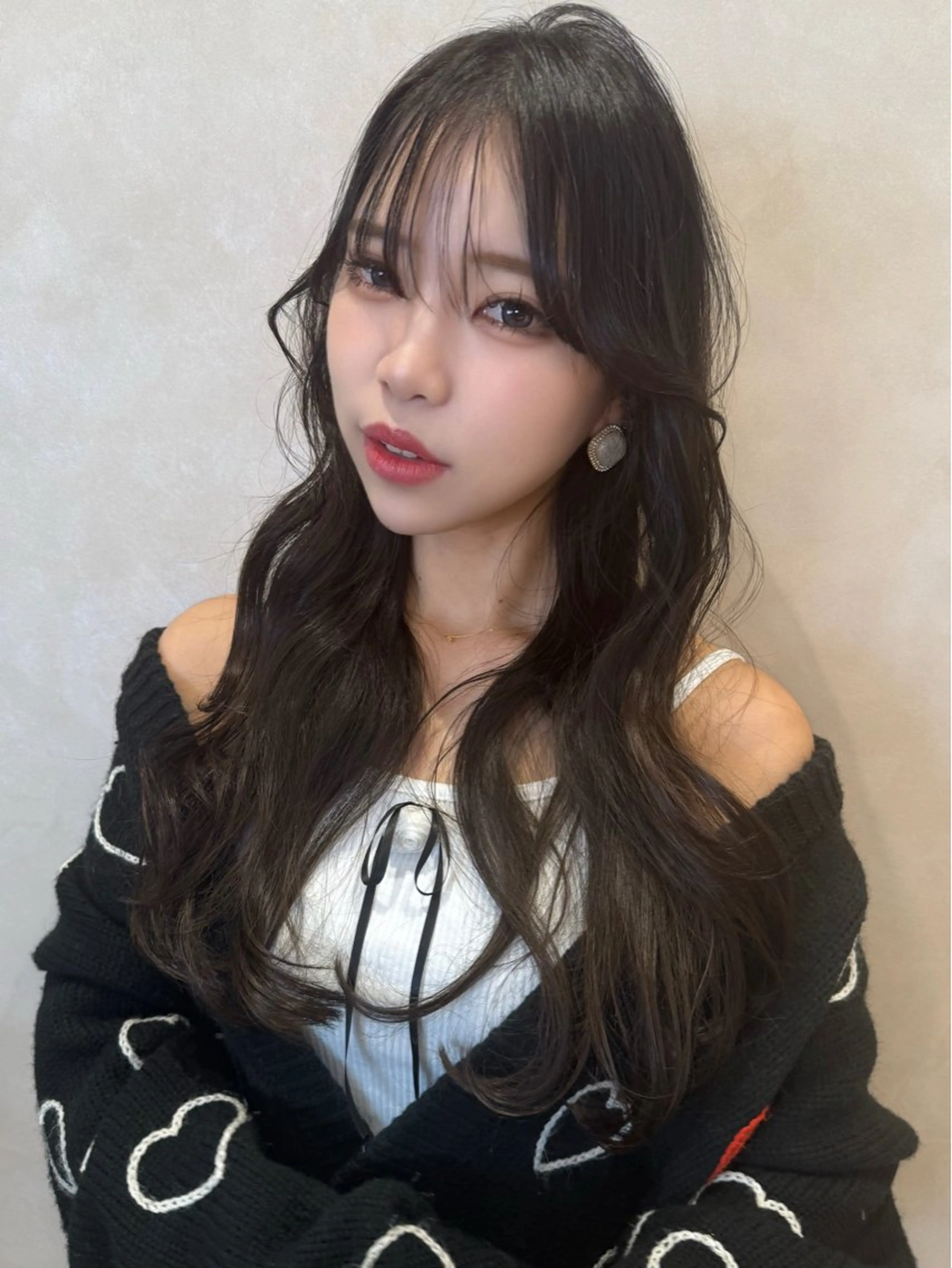 ロング 韓国風ヘア レイヤーカット 小顔カット カット ヘアカラー 韓国ヘア/レイヤー/ 前髪/髪質改善/石川のヘアスタイル