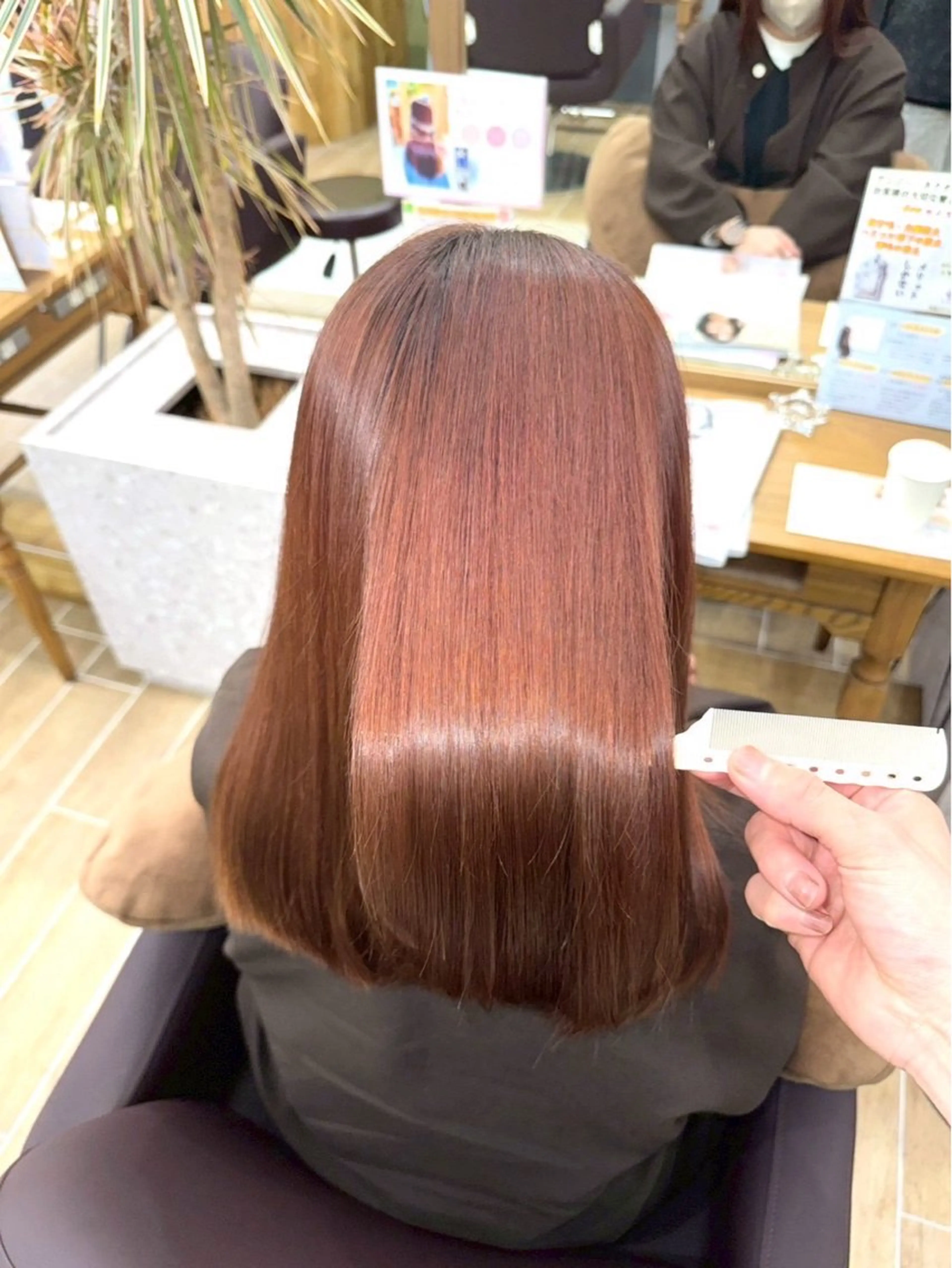 ミディアム カラー 髪質改善 トリートメント カジタ ナミのヘアスタイル