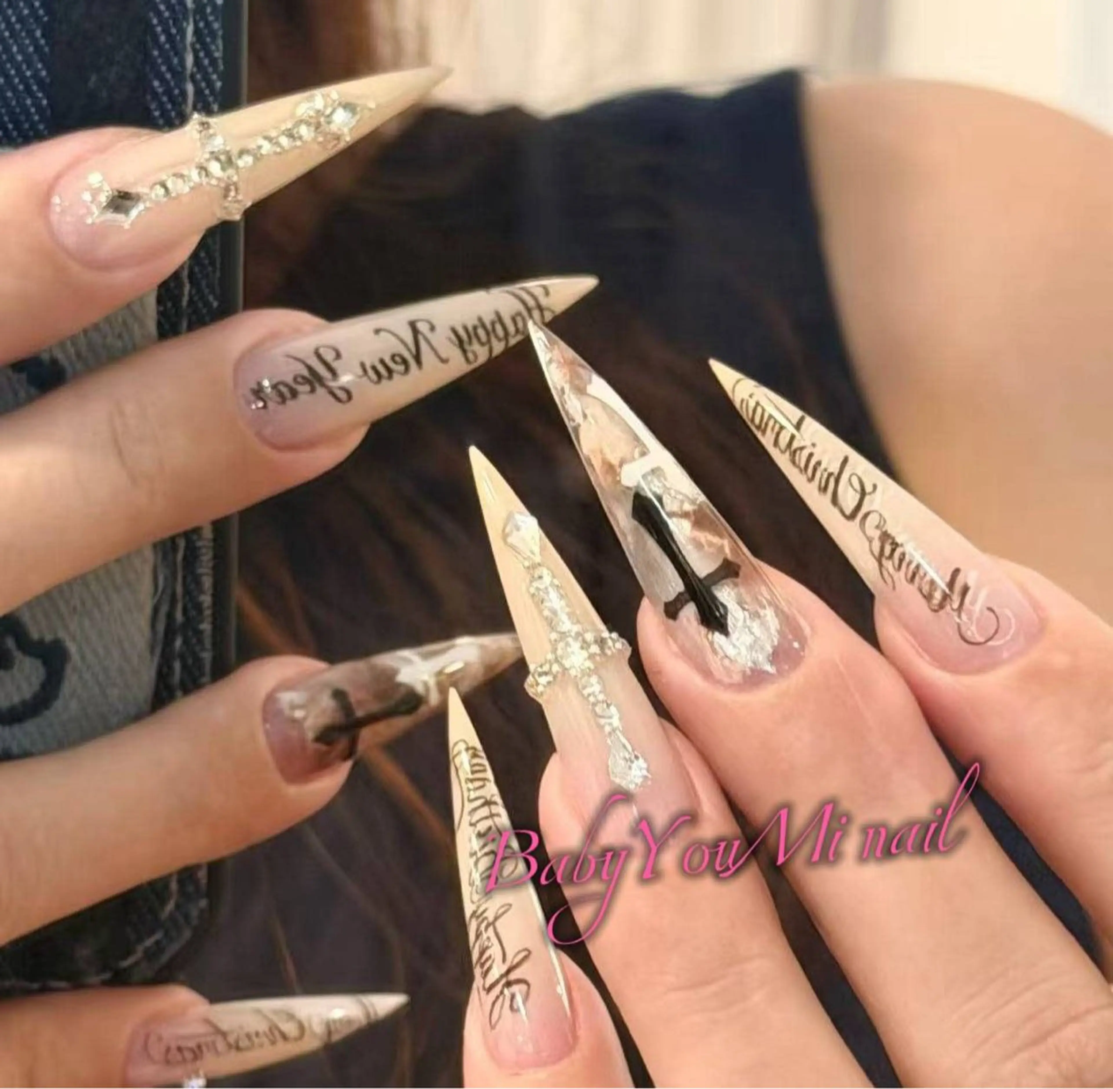 ネイル オーロラネイル チークネイル 成人式 フットネイル フレンチネイル ハンドネイル BabyYouMi nailのネイルデザイン