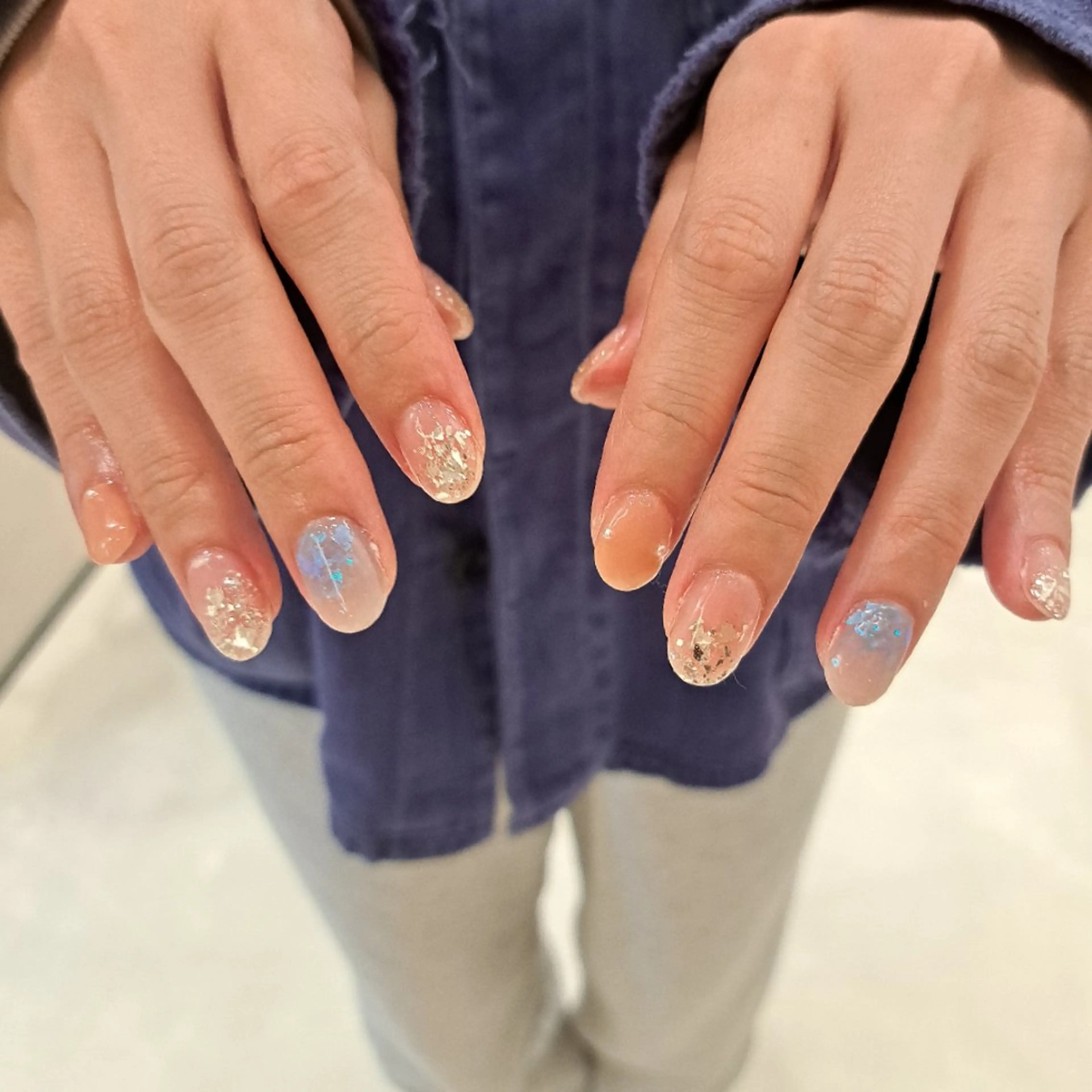 ネイル アートネイル キラキラネイル 韓国ネイル ニュアンスネイル オフィスネイル ハンドネイル Nail mood デザイン持ち込みokのネイルデザイン