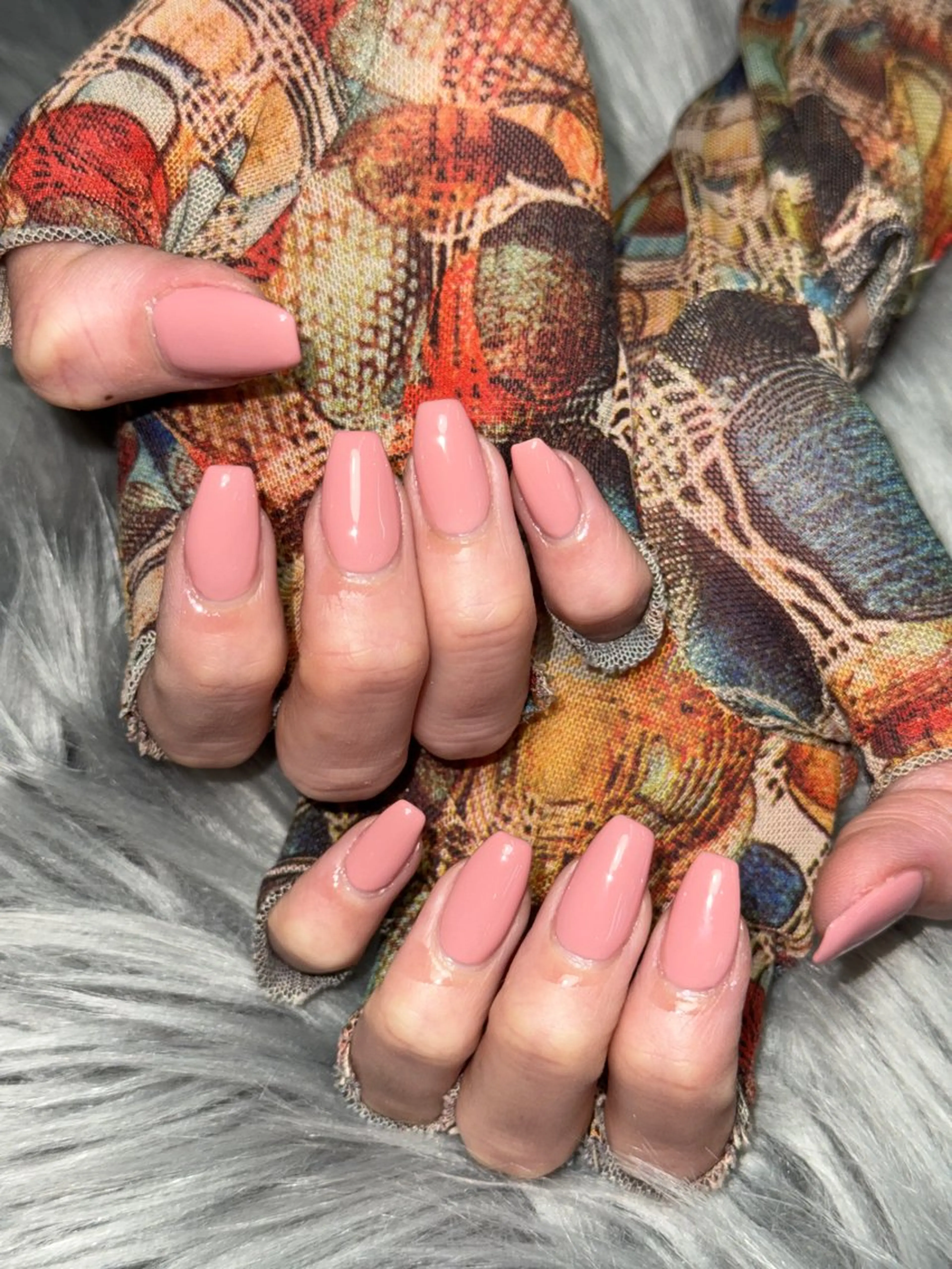 ネイル Momoka 🍑🎀のネイルデザイン