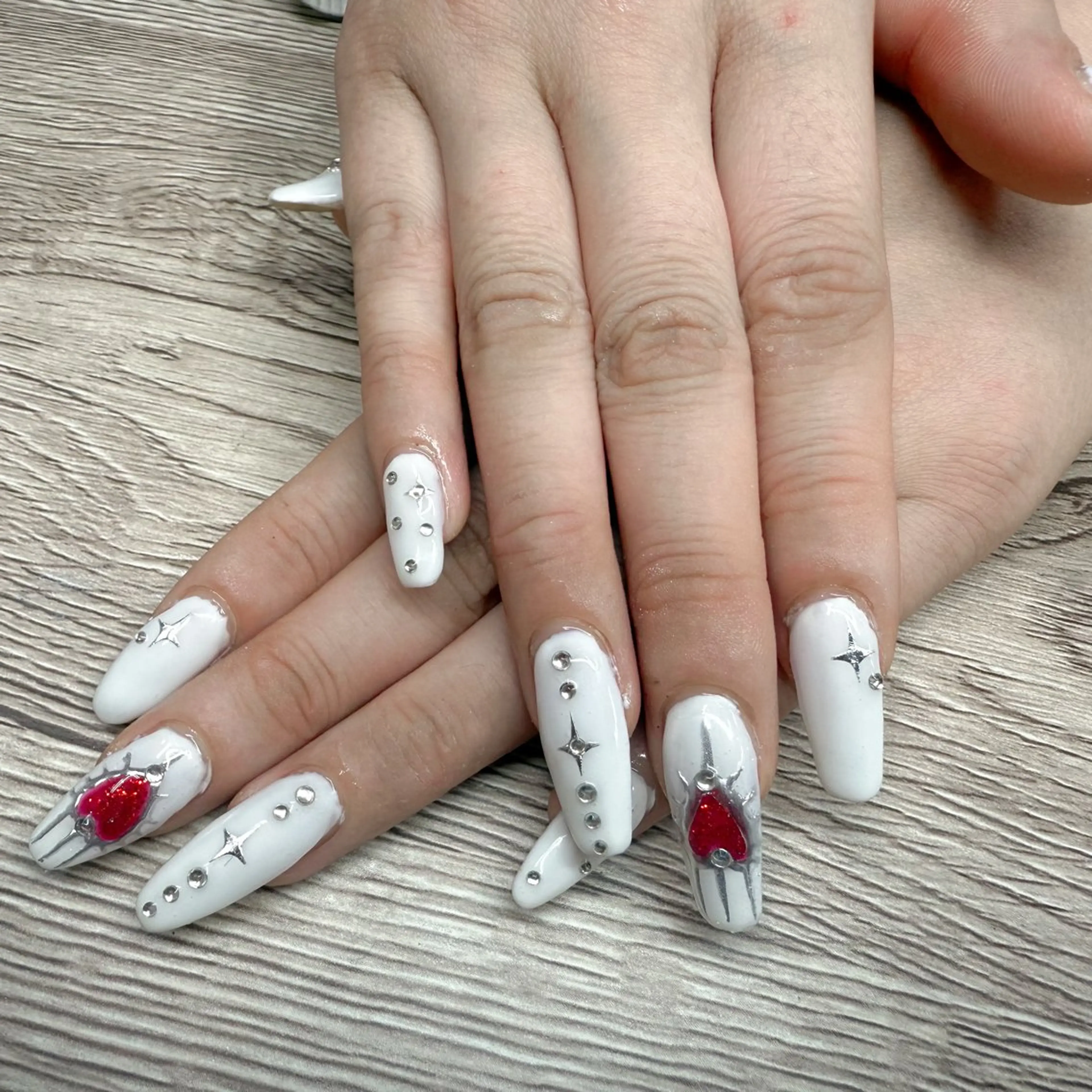 ネイル ハンドネイル 松山 碧のエステ・リラクイメージ