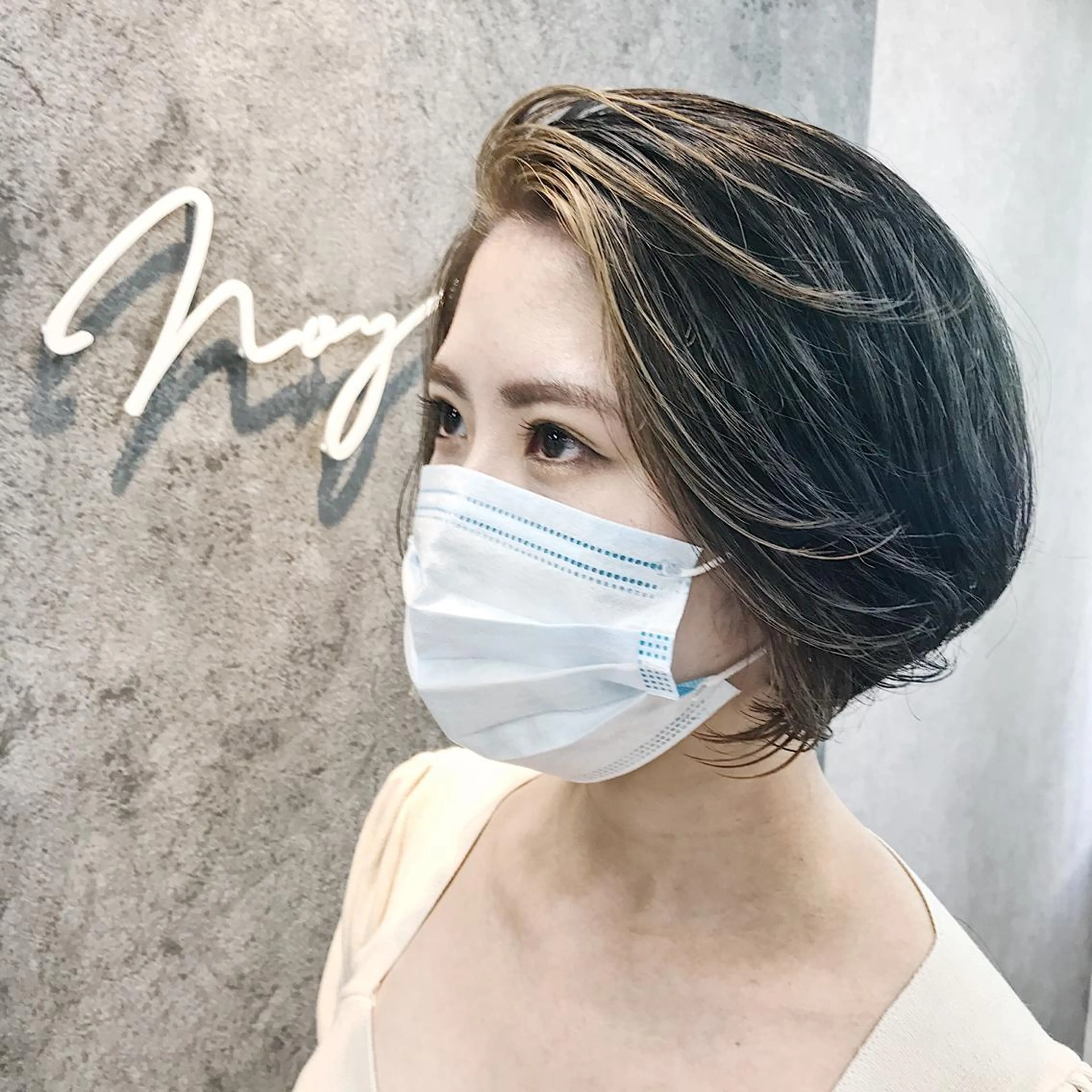 ショート ミストバング カット ヘアカラー トリートメント 所渉/韓国レイヤー /ウルフカットのヘアスタイル