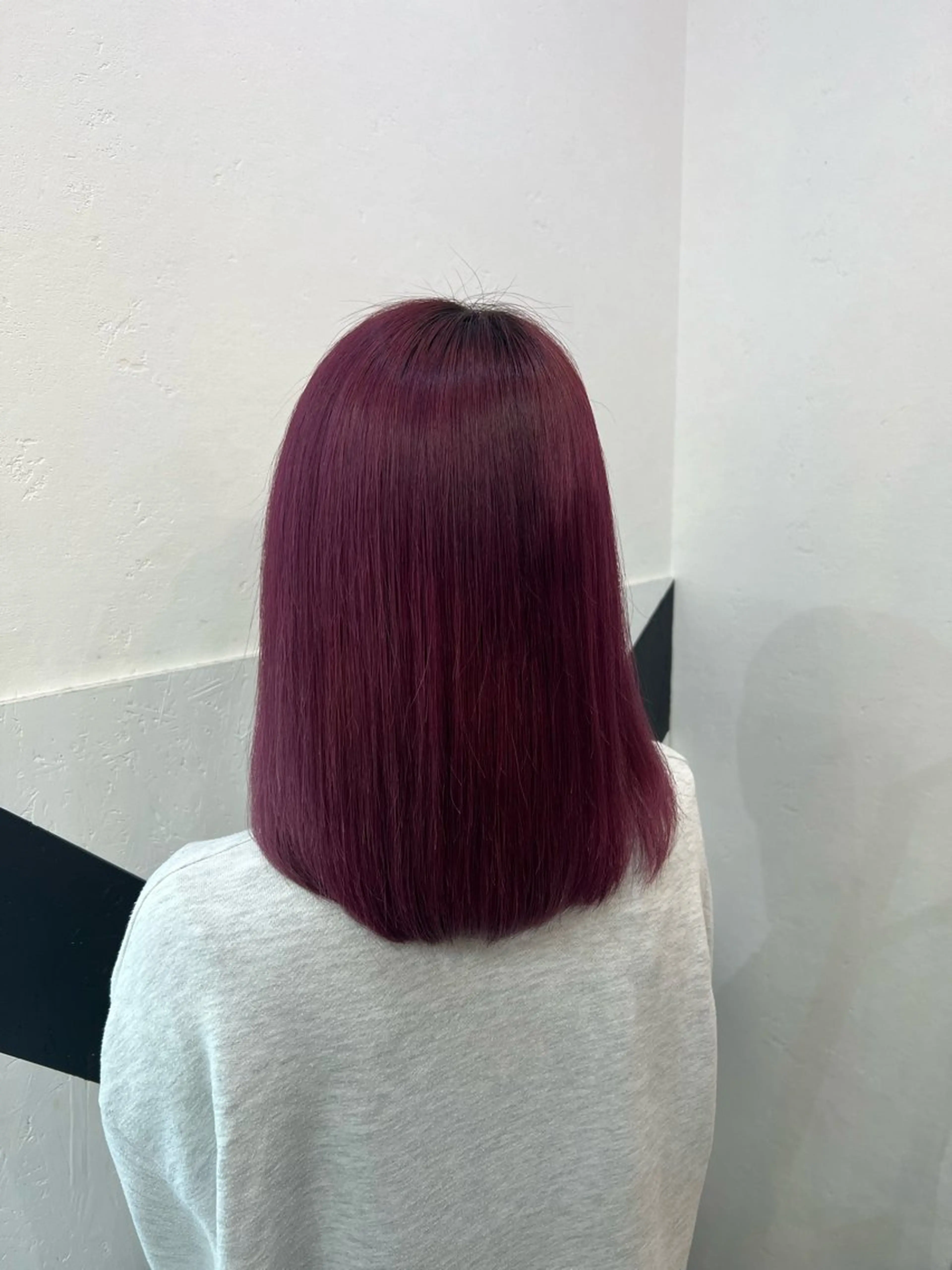 ミディアム カラー シールエクステ アディクシーカラー バレイヤージュ ブリーチ ケアブリーチ カット ヘアカラー トリートメント ＤＥＳＴ所属・吉野 瑳桜のヘアスタイル