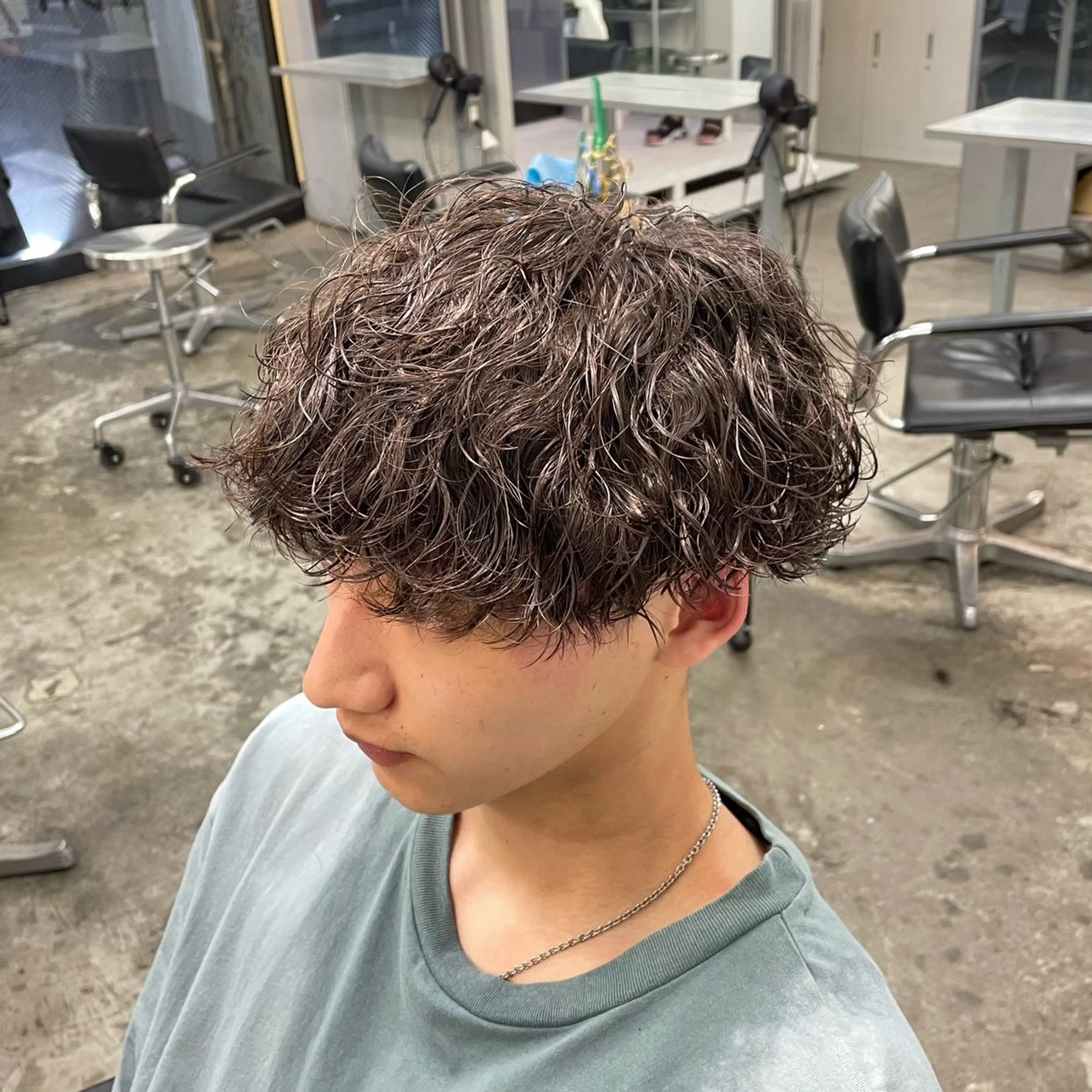 ショート パーマ メンズ 波巻きパーマ カット パーマ メンズ特化美容師/ 藤戸 椋のヘアスタイル