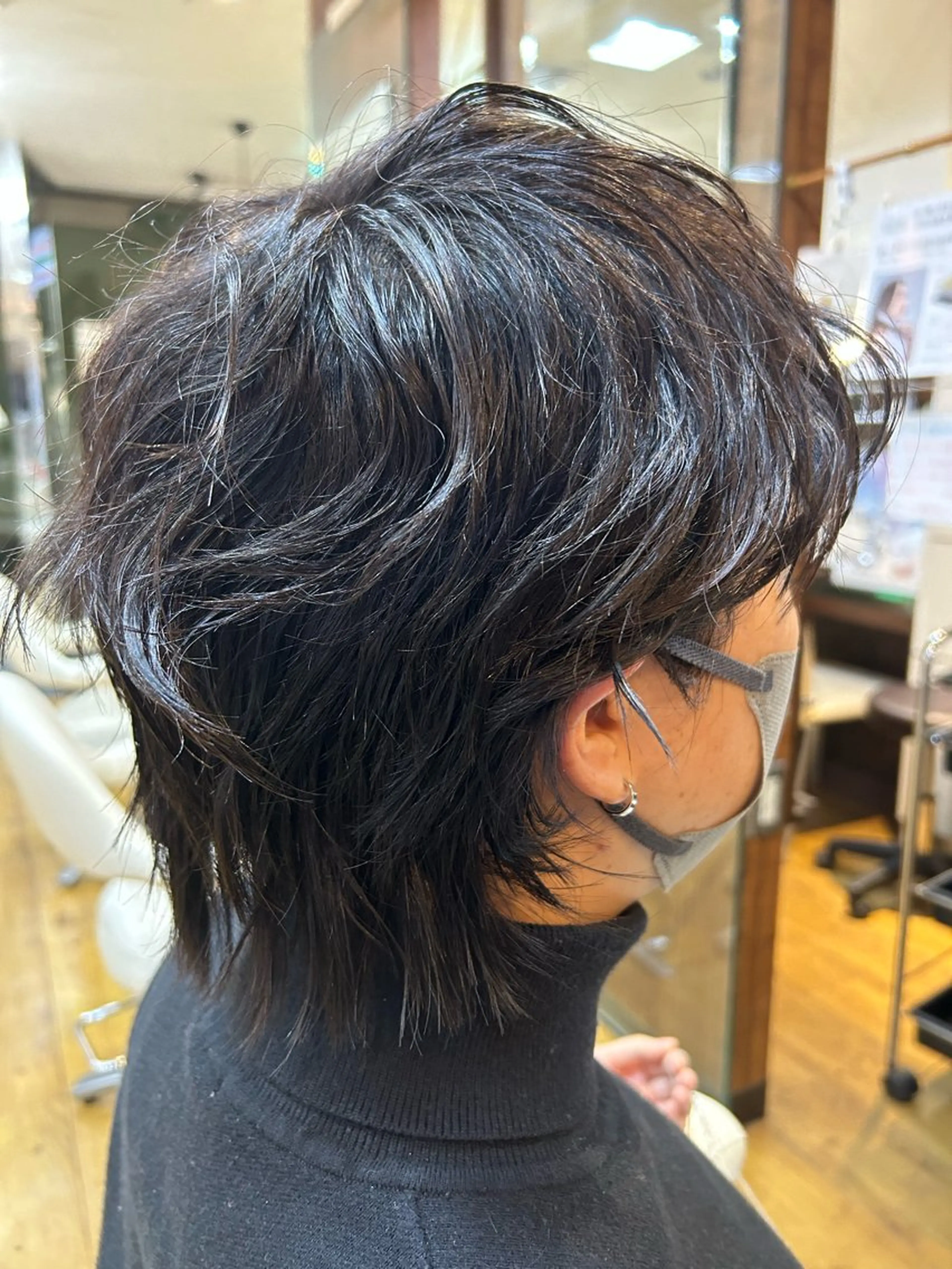 ショート メンズ 根岸 真奈美のヘアスタイル