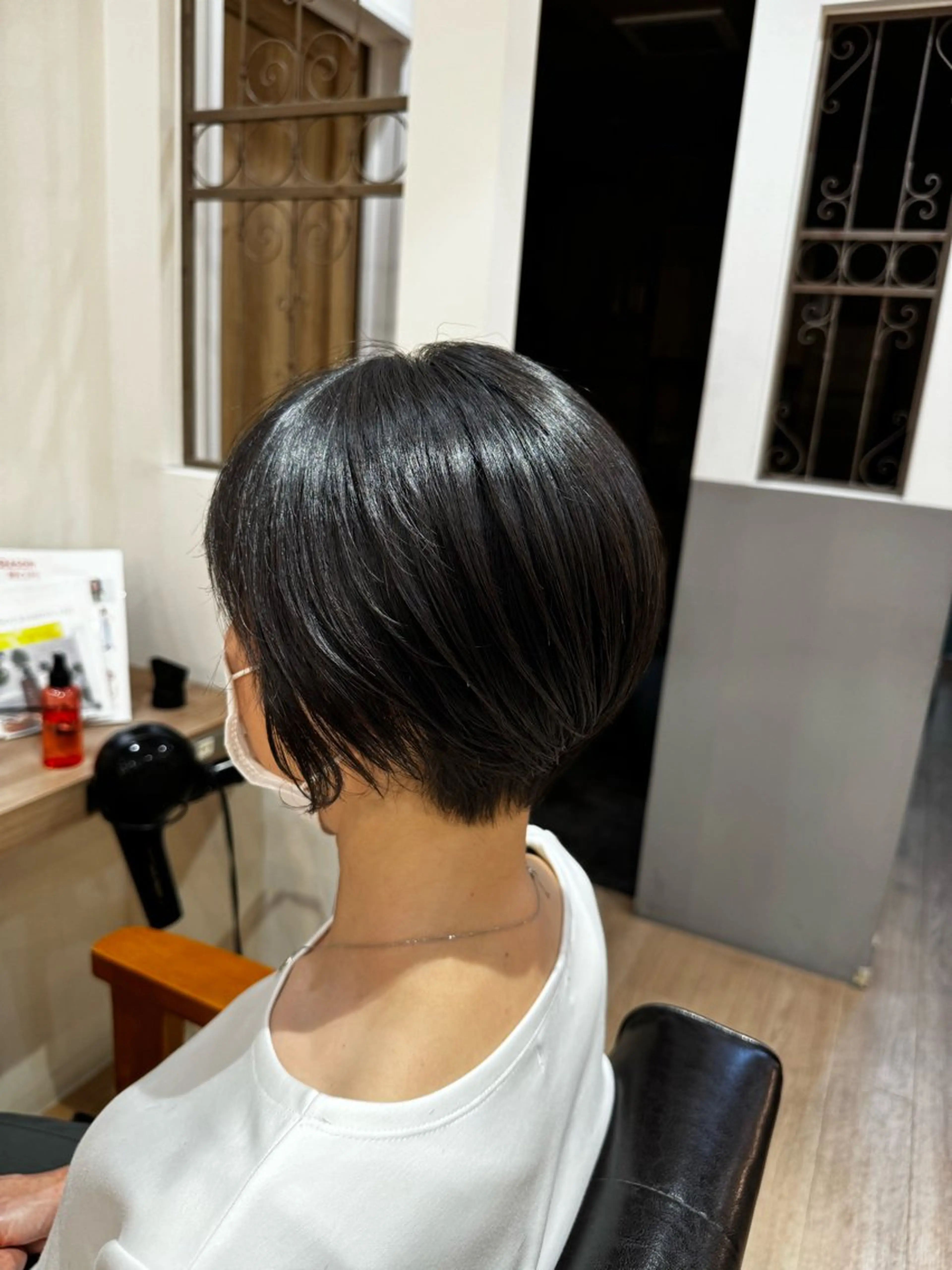 【期間限定❕】ショートカット(ハンサムショート/くびれショートなど)+オーガニックトリートメントの写真