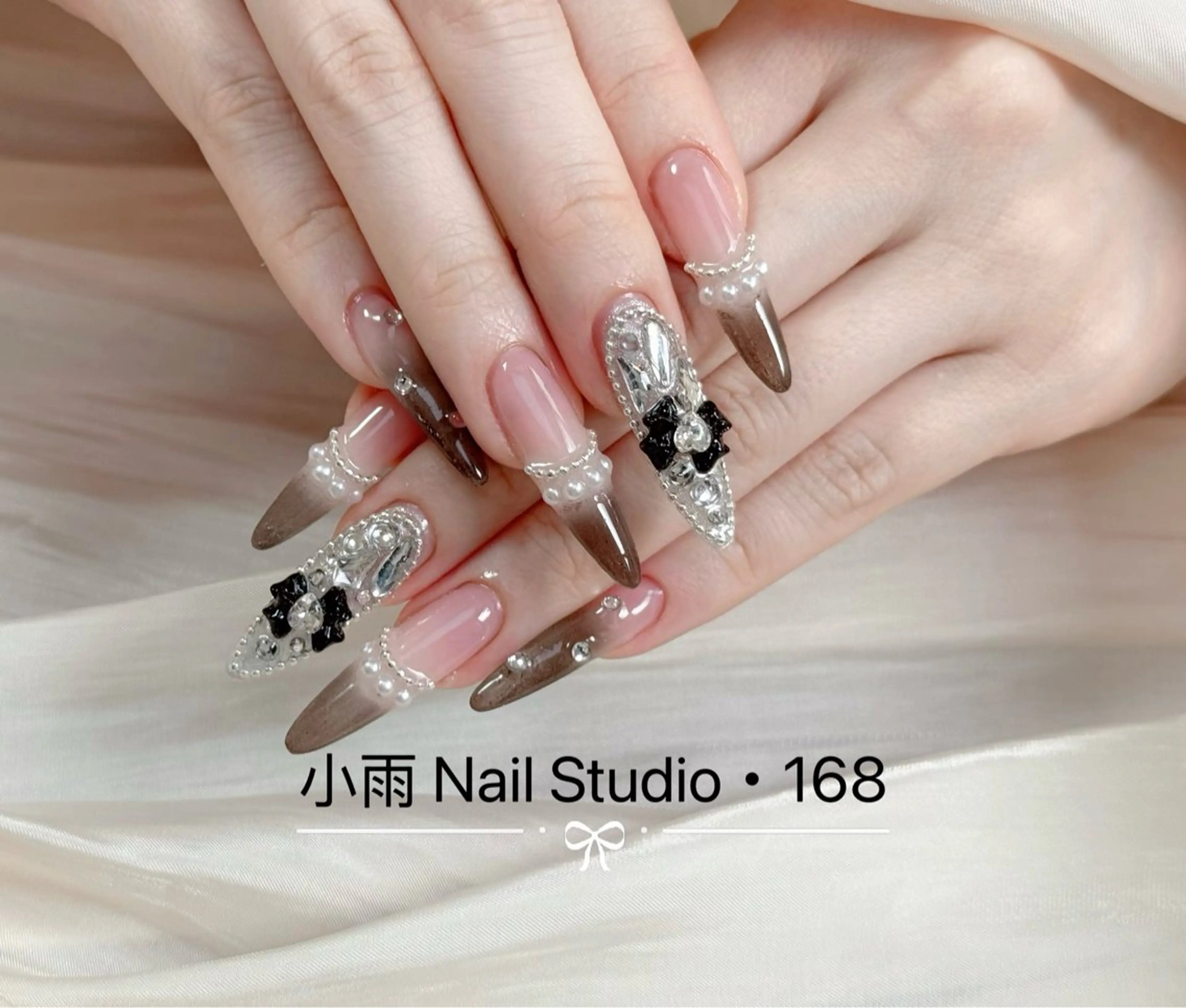 ネイル 小雨 Nail Studio・168のネイルデザイン