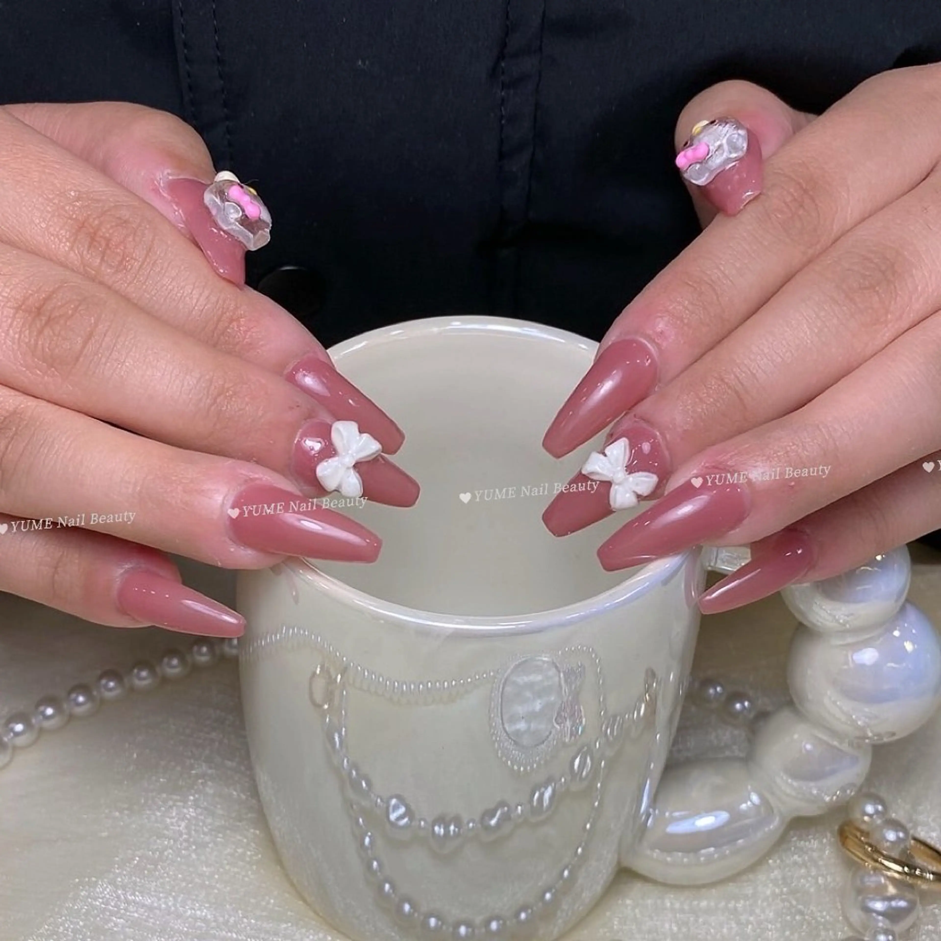 ミディアム ハンドネイル ガー NAILのネイルデザイン