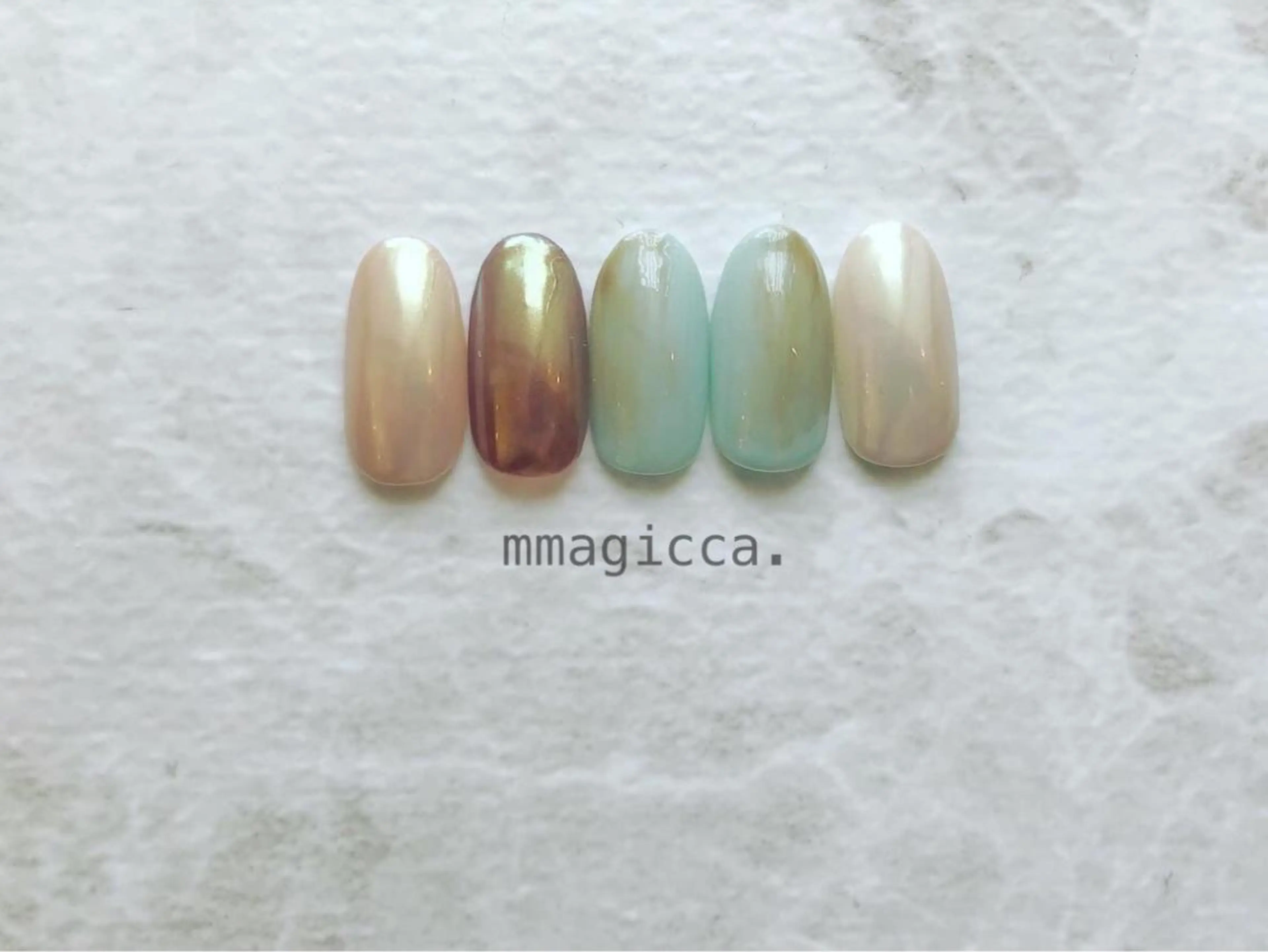ネイル ジェルネイル mmagicca. 【 まじか. 】のネイルデザイン