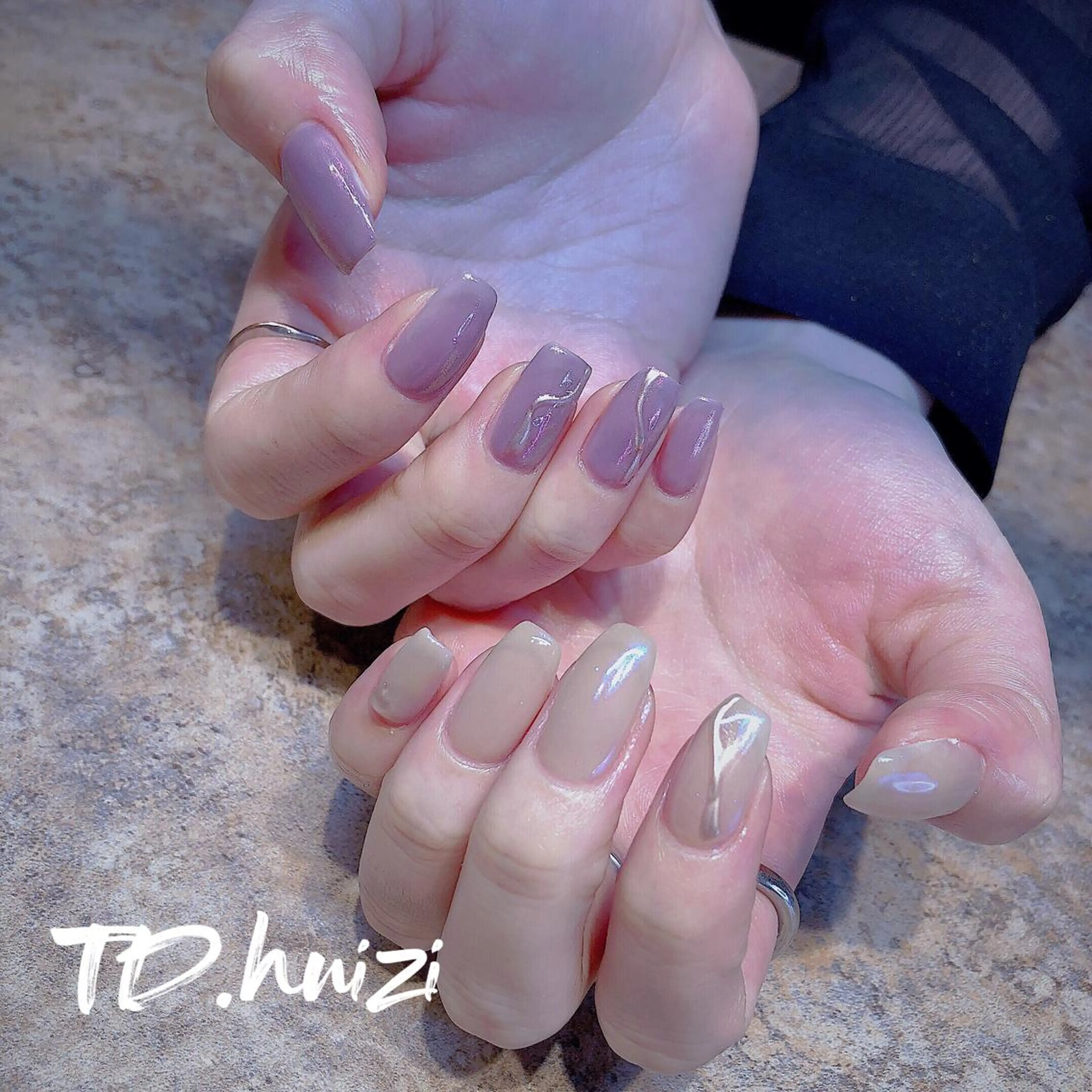 ミディアム めぐみのネイルサロン スタッフ練習のネイルデザイン