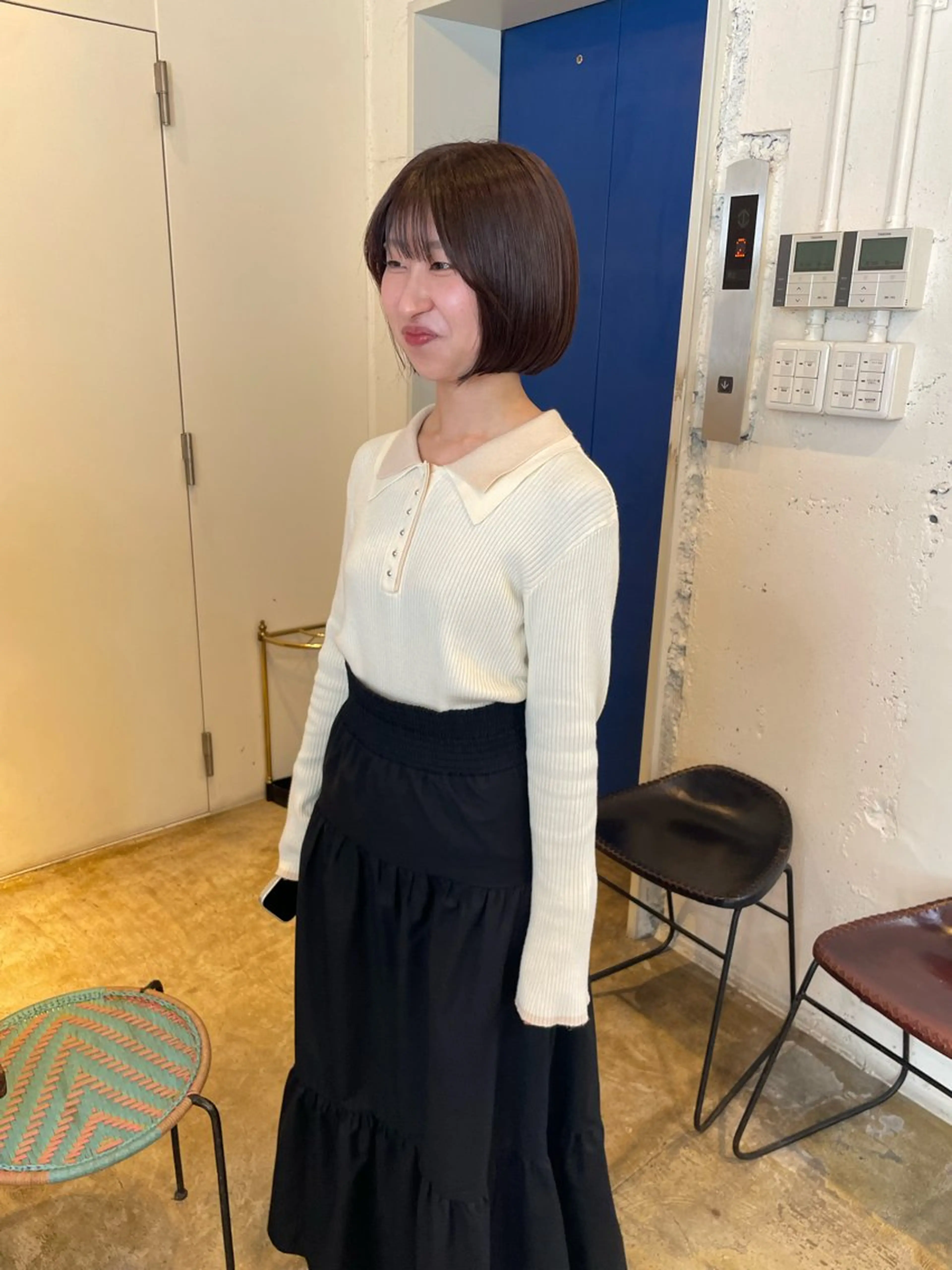 ショート カラー ブラウンカラー オリーブブラウン ボブ カット ヘアカラー MIOベージュカラー 柔らかいカラーのヘアスタイル