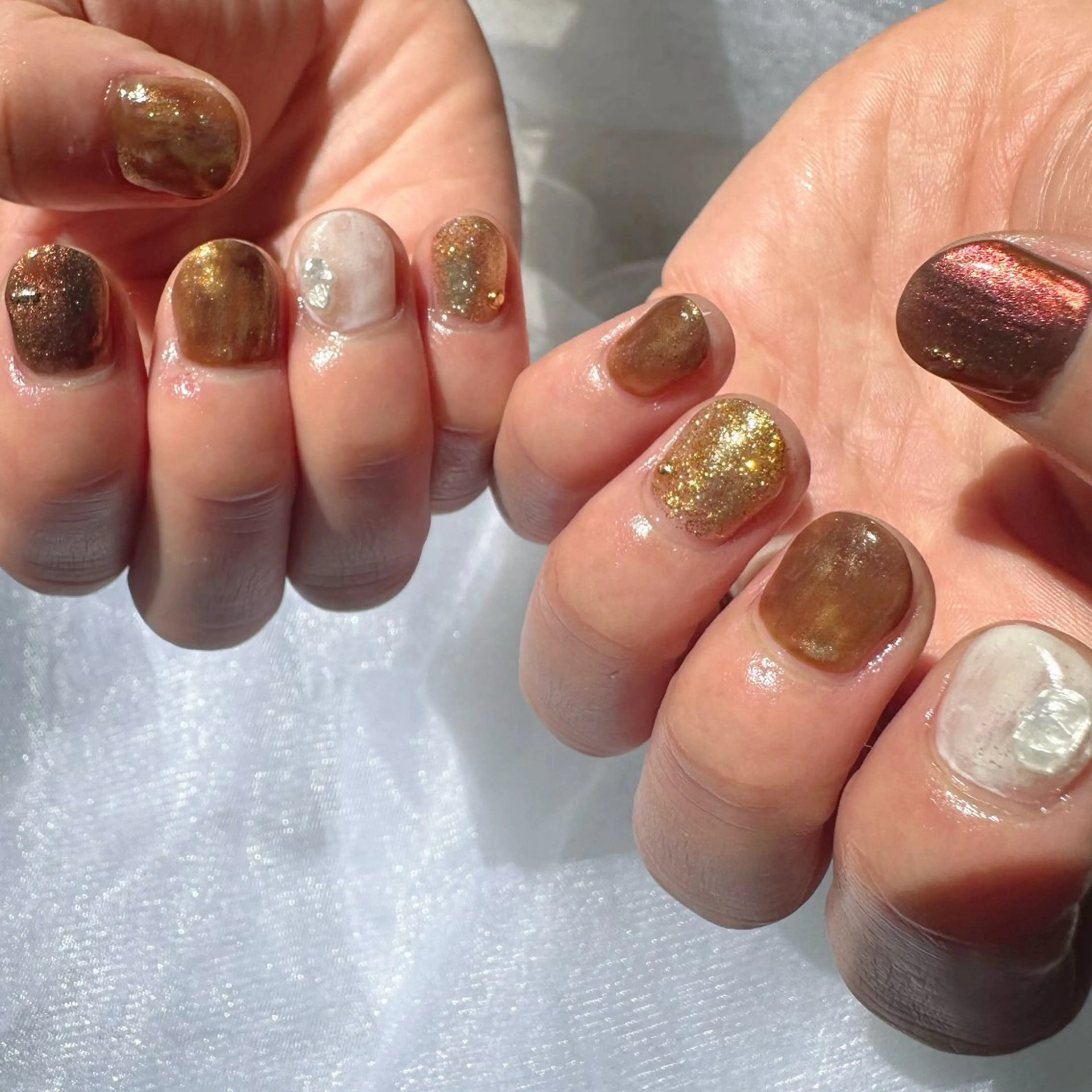 ネイル クリアネイル 氷ネイル・うるうるネイル 韓国ネイル ミラーネイル ニュアンスネイル 🪞KAPE NAIL 🪞のネイルデザイン
