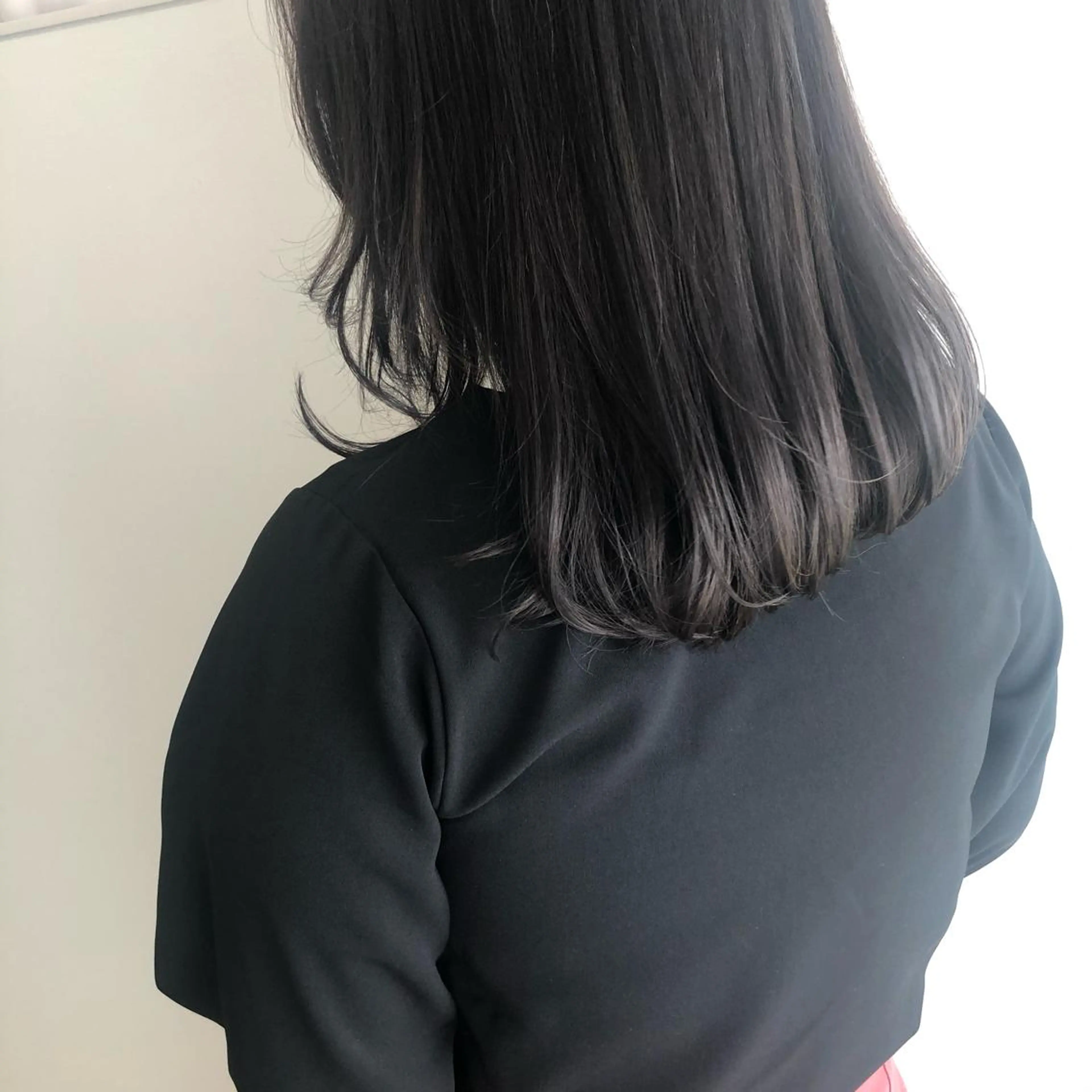 ミディアム 大迫 江梨のヘアスタイル