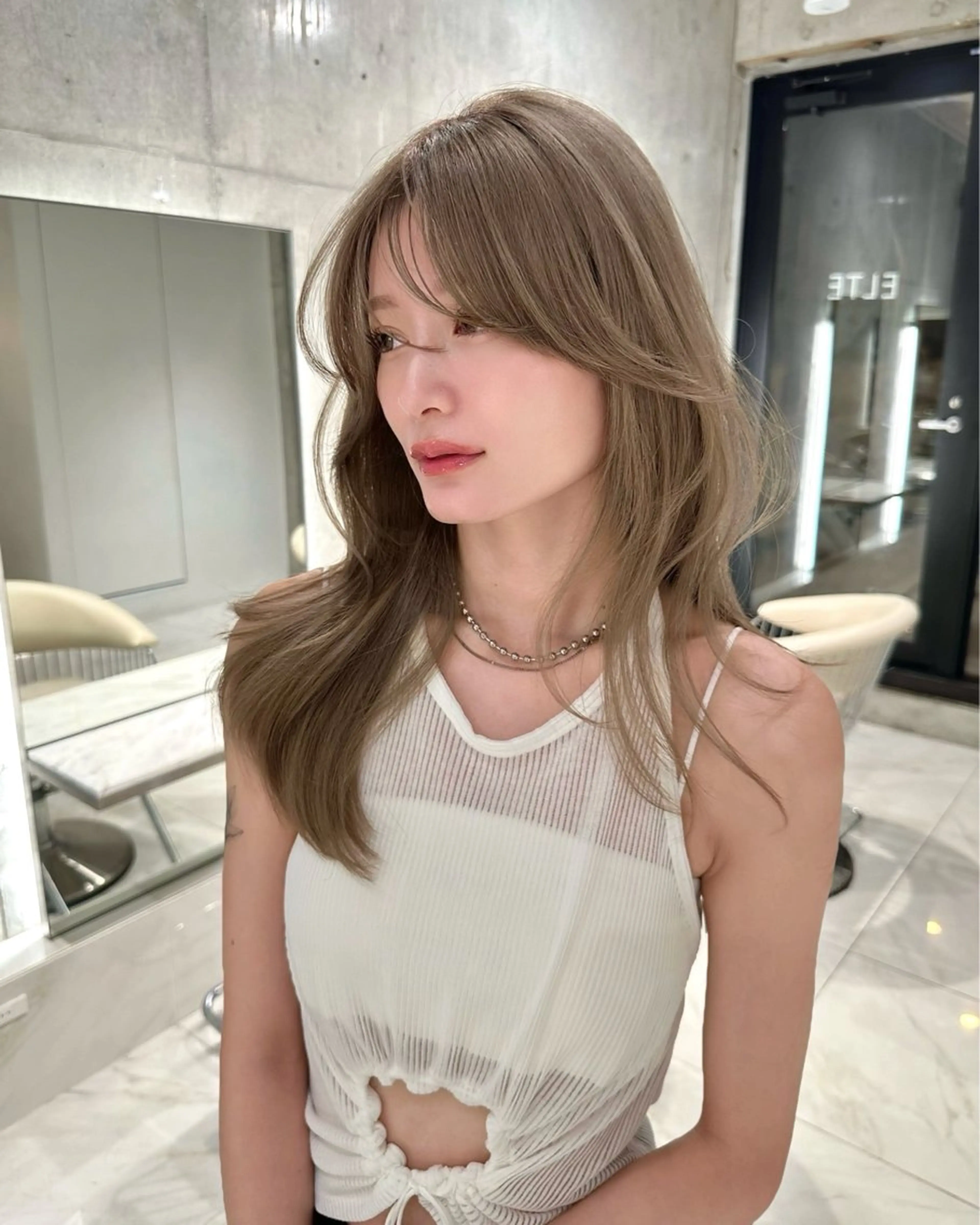 セミロング カラー ✨上品レディーなヘア スタイルへ✨髙木諒也のヘアスタイル