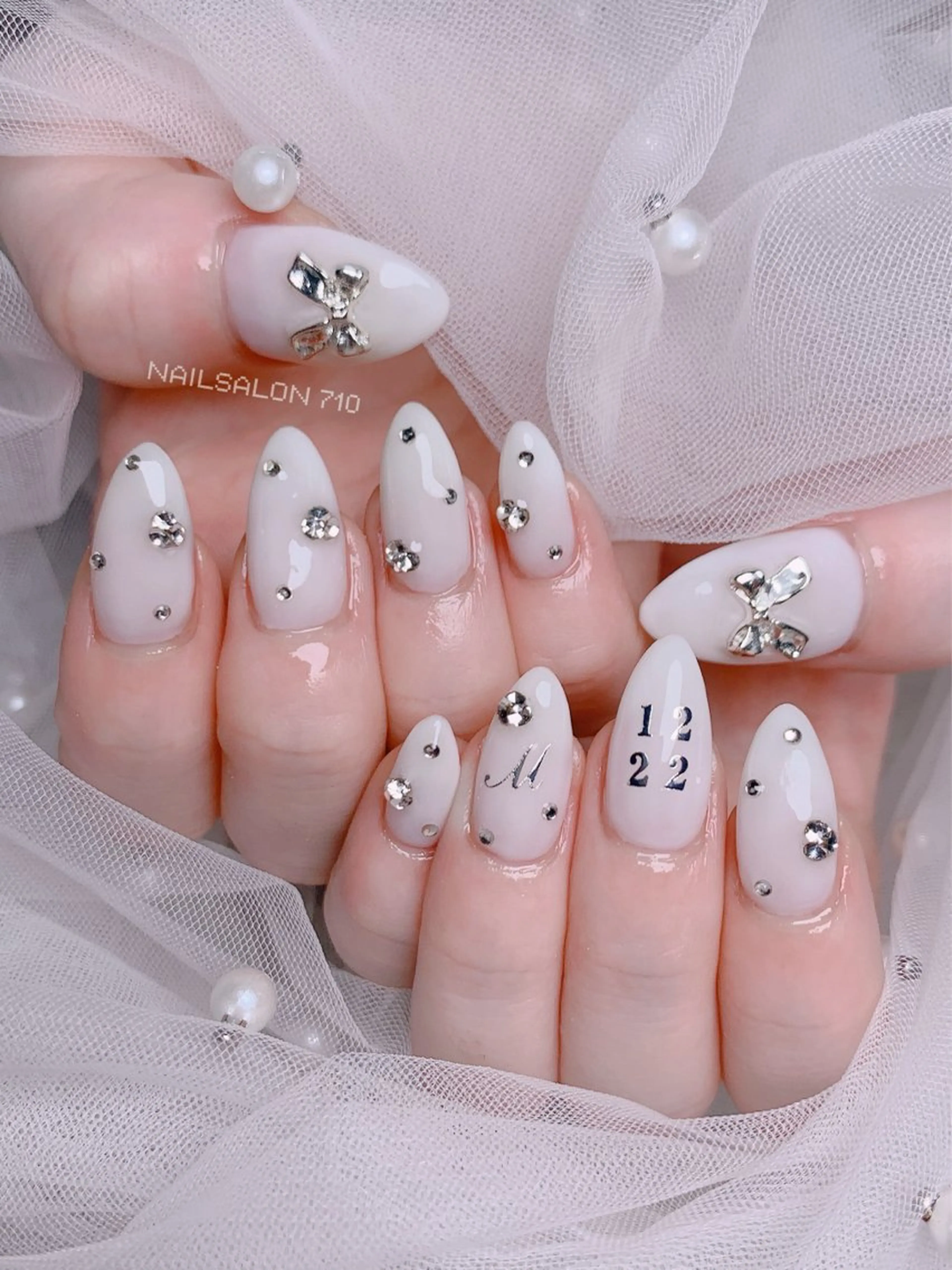 ネイル ハンドネイル フットネイル ナナイチゼロ I.Naoのネイルデザイン