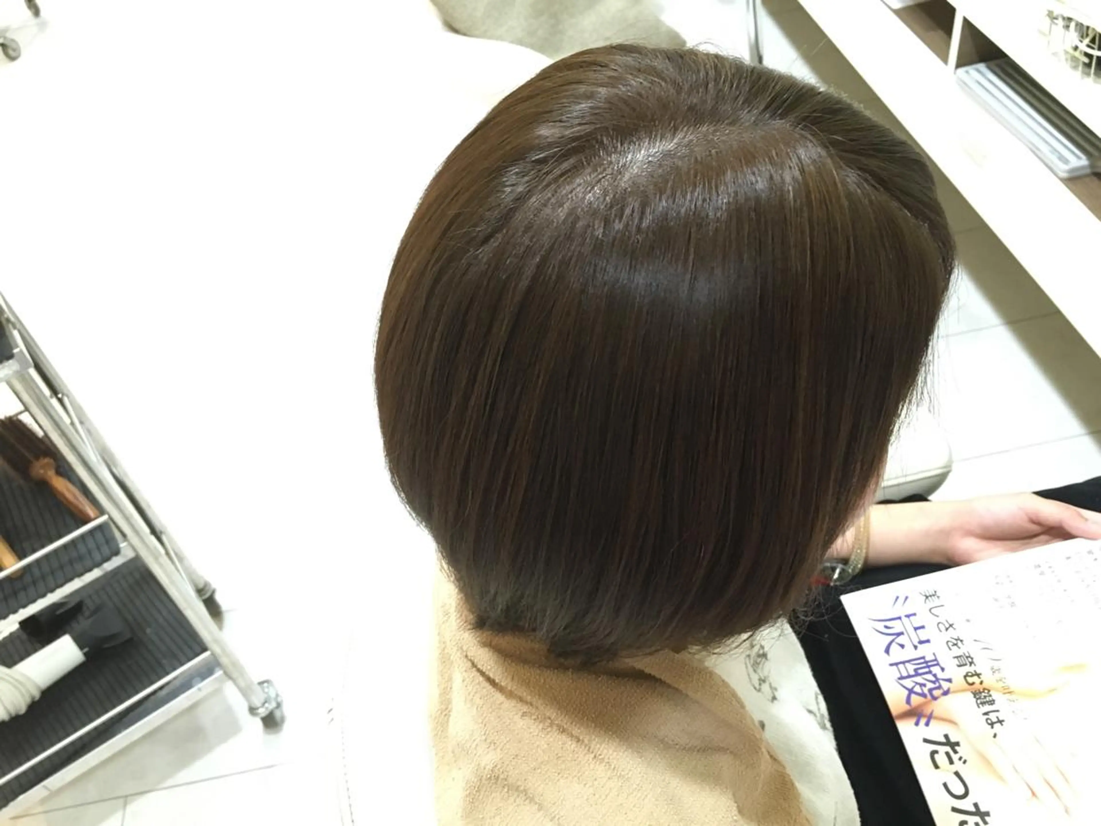 ショート カラー ネイビーカラー 本間 隼人のヘアスタイル