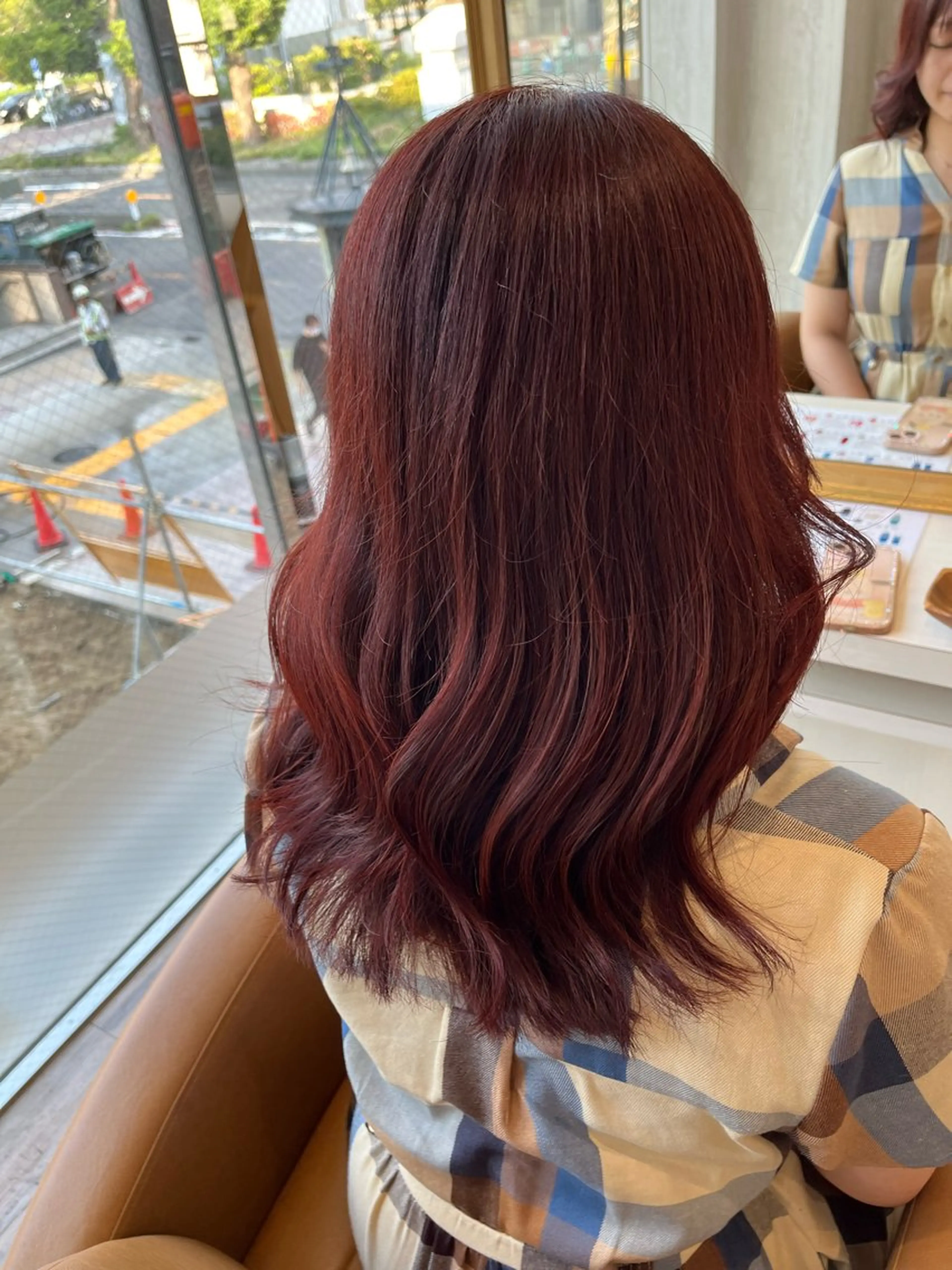 ロング カラー ボルドーカラー ケアカラー 顔周りカット トリートメント ブリーチなしWカラー レイヤー/Rickyのヘアスタイル