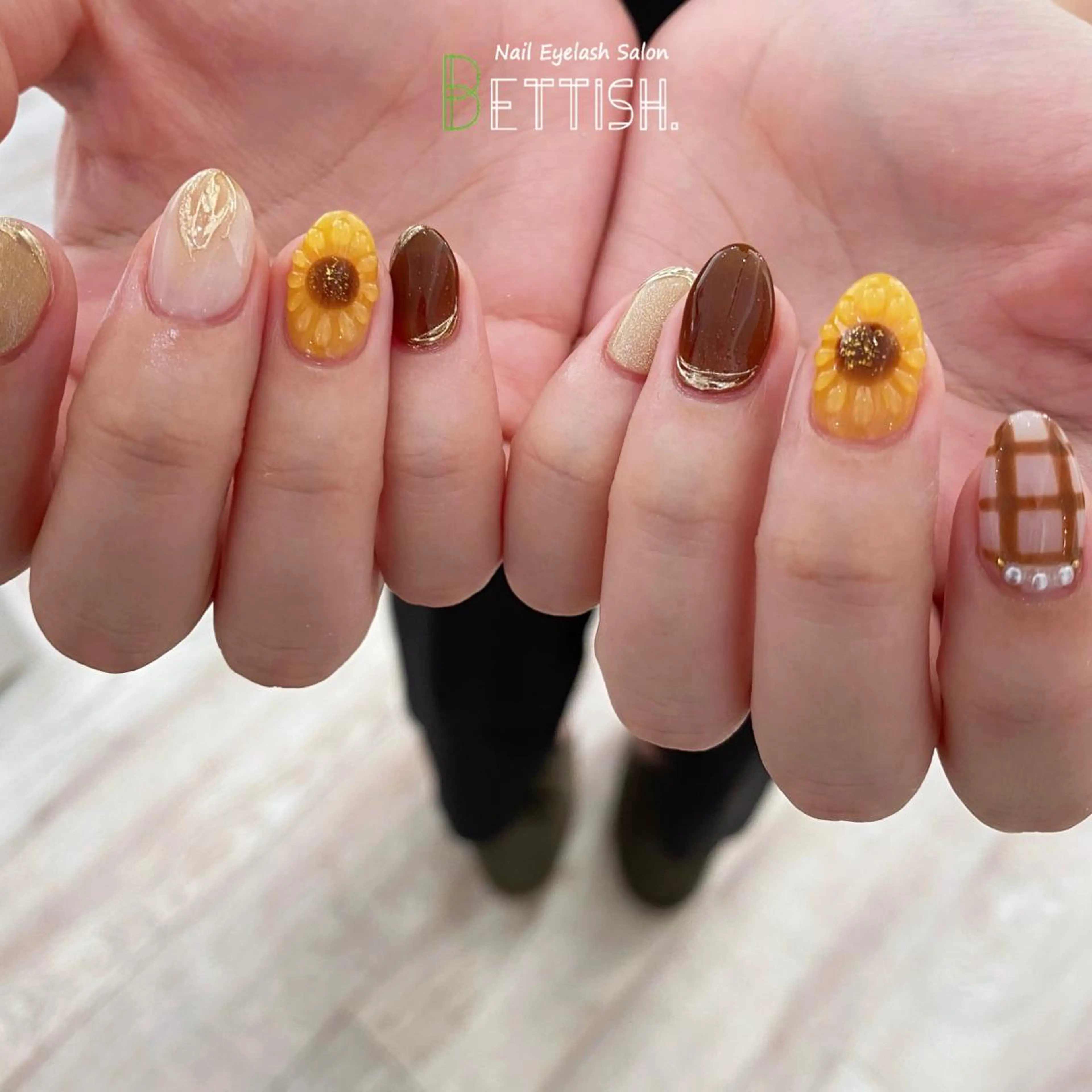 ネイル BETTISH. NANAHOのネイルデザイン