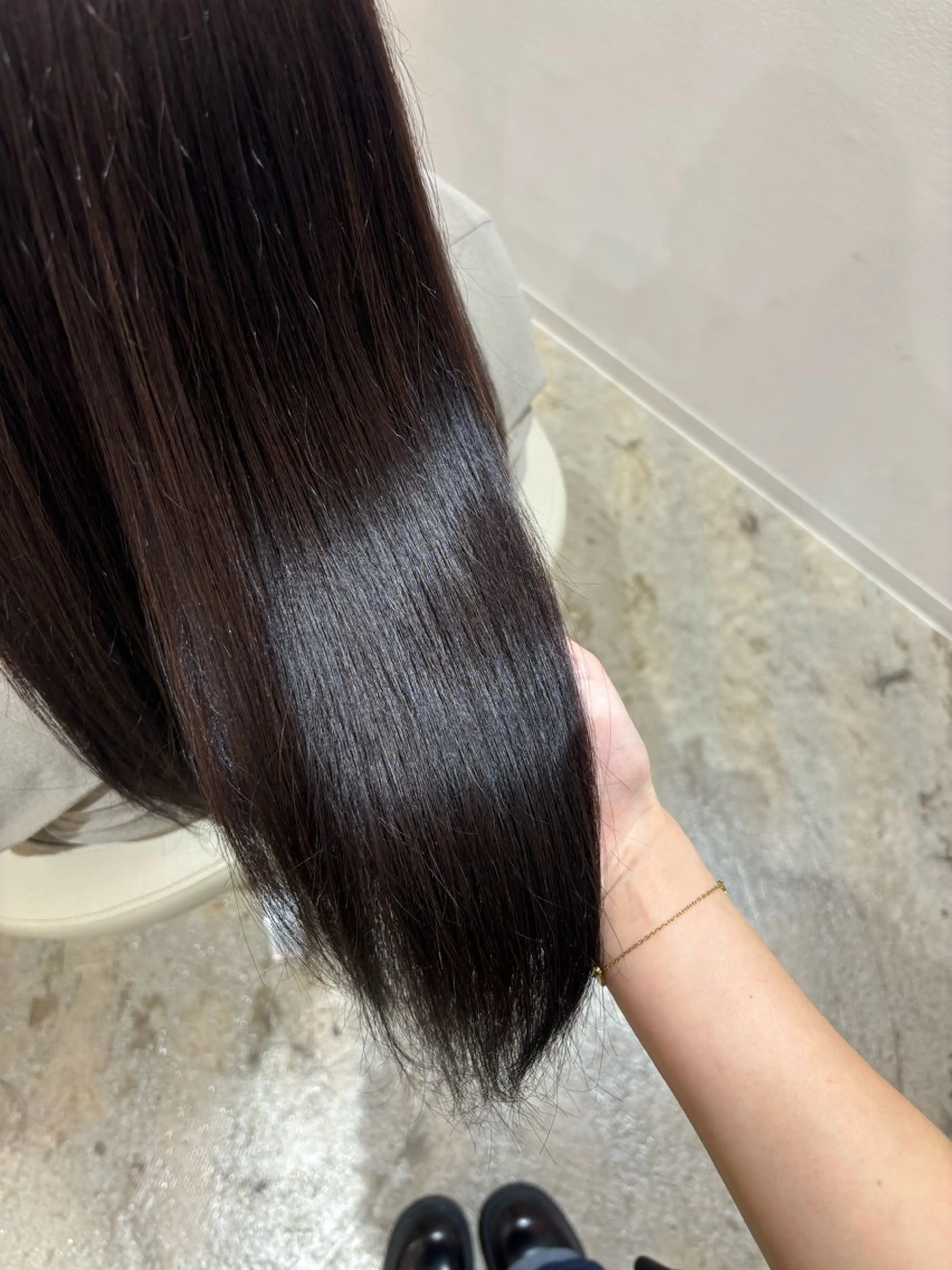 ロング カラー パープルカラー 佐藤 優里のヘアスタイル