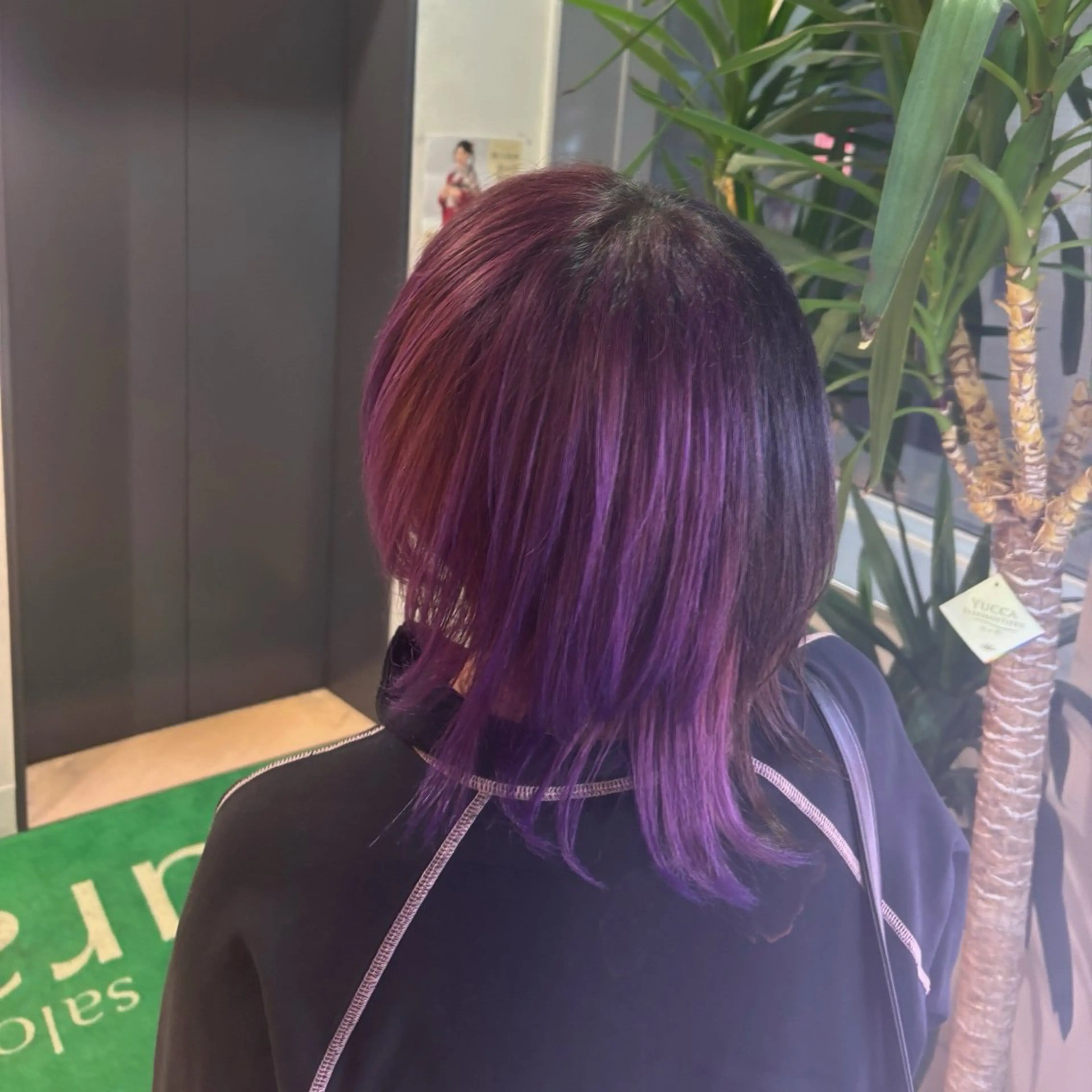 ショート カラー ブリーチ CONAN｜盛岡ボブ 特化/タッセルボブのヘアスタイル