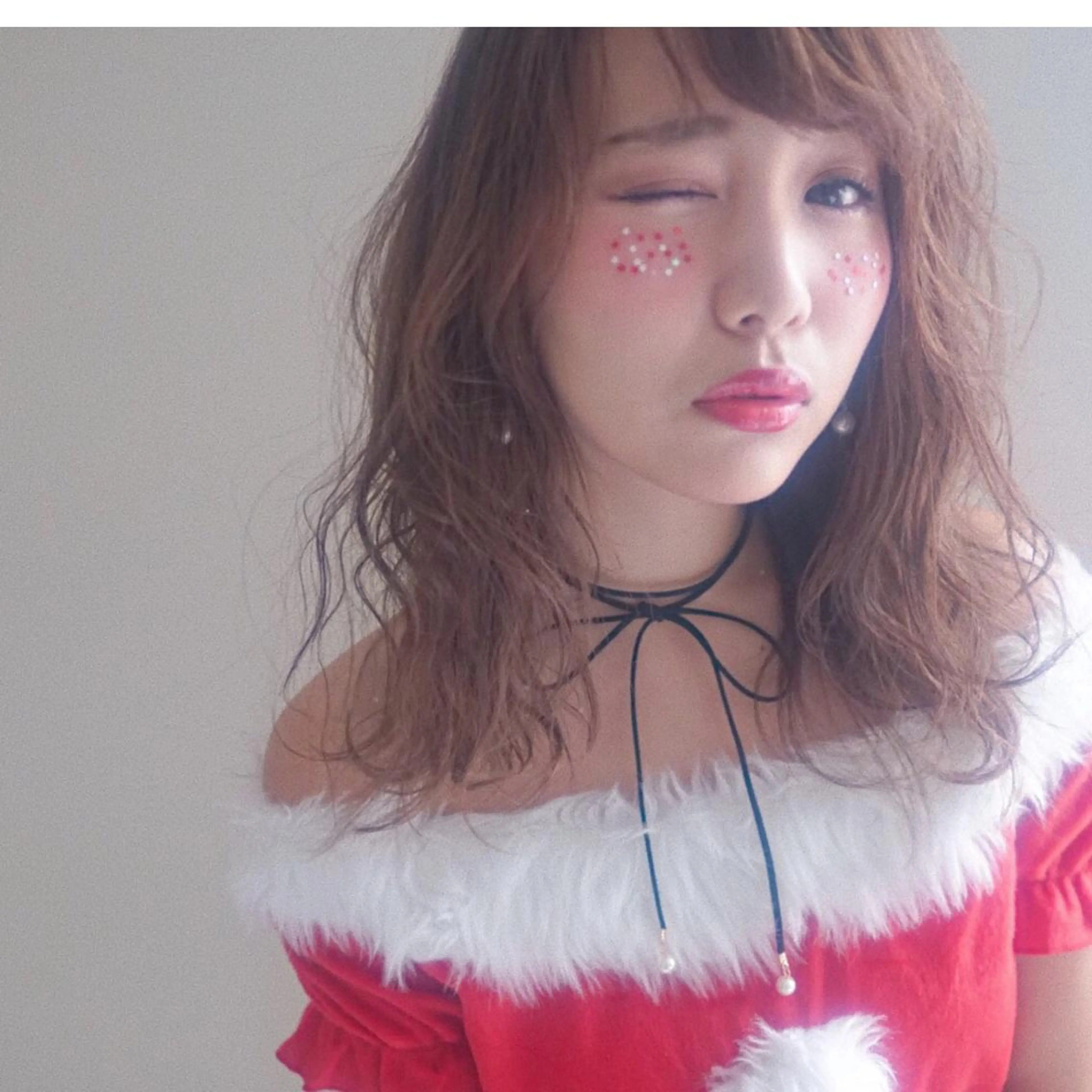 セミロング カラー ✨艶ブリーチカラー ✨四ノ宮裕己のヘアスタイル