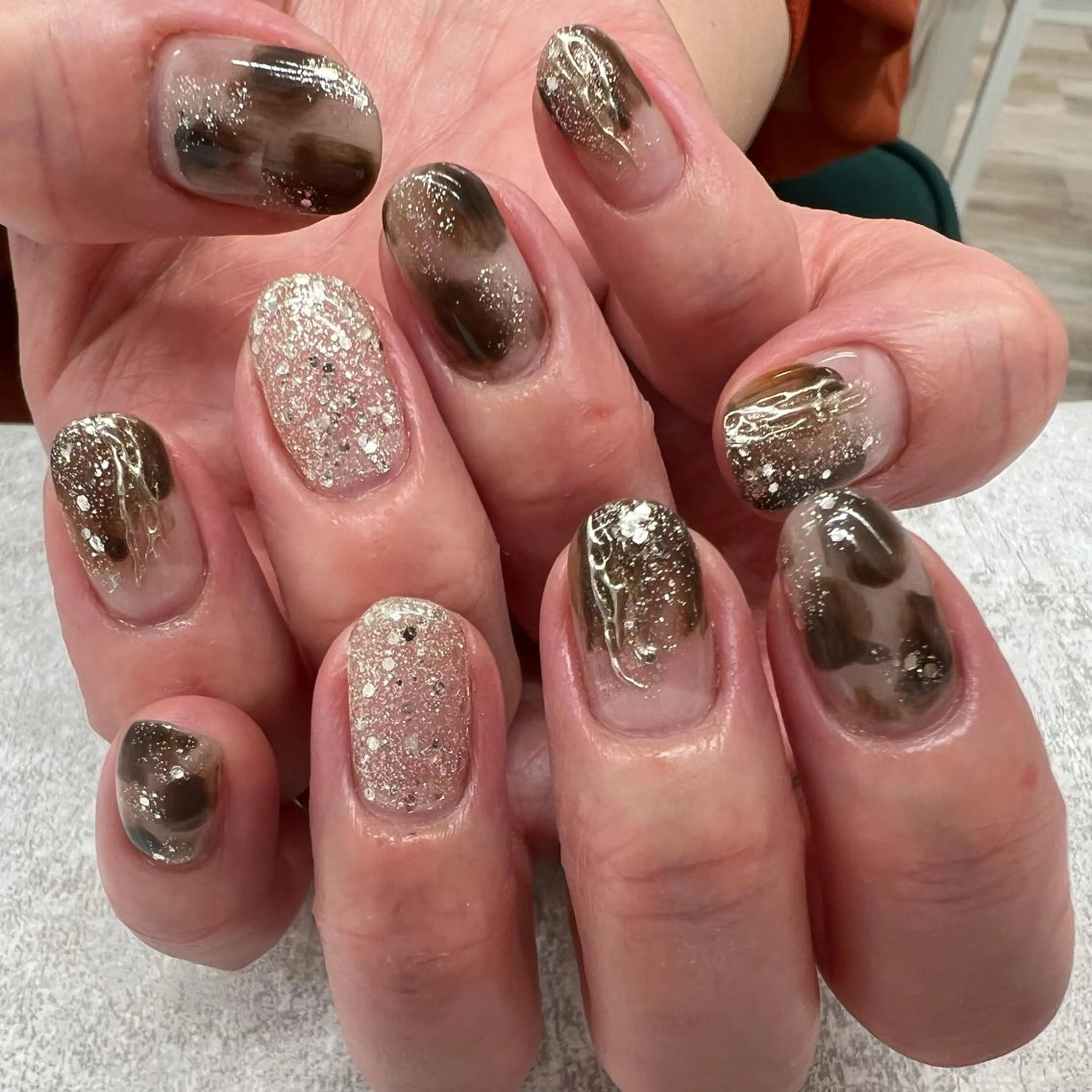 ネイル ブラウン ニュアンスネイル nail salon Aymのネイルデザイン