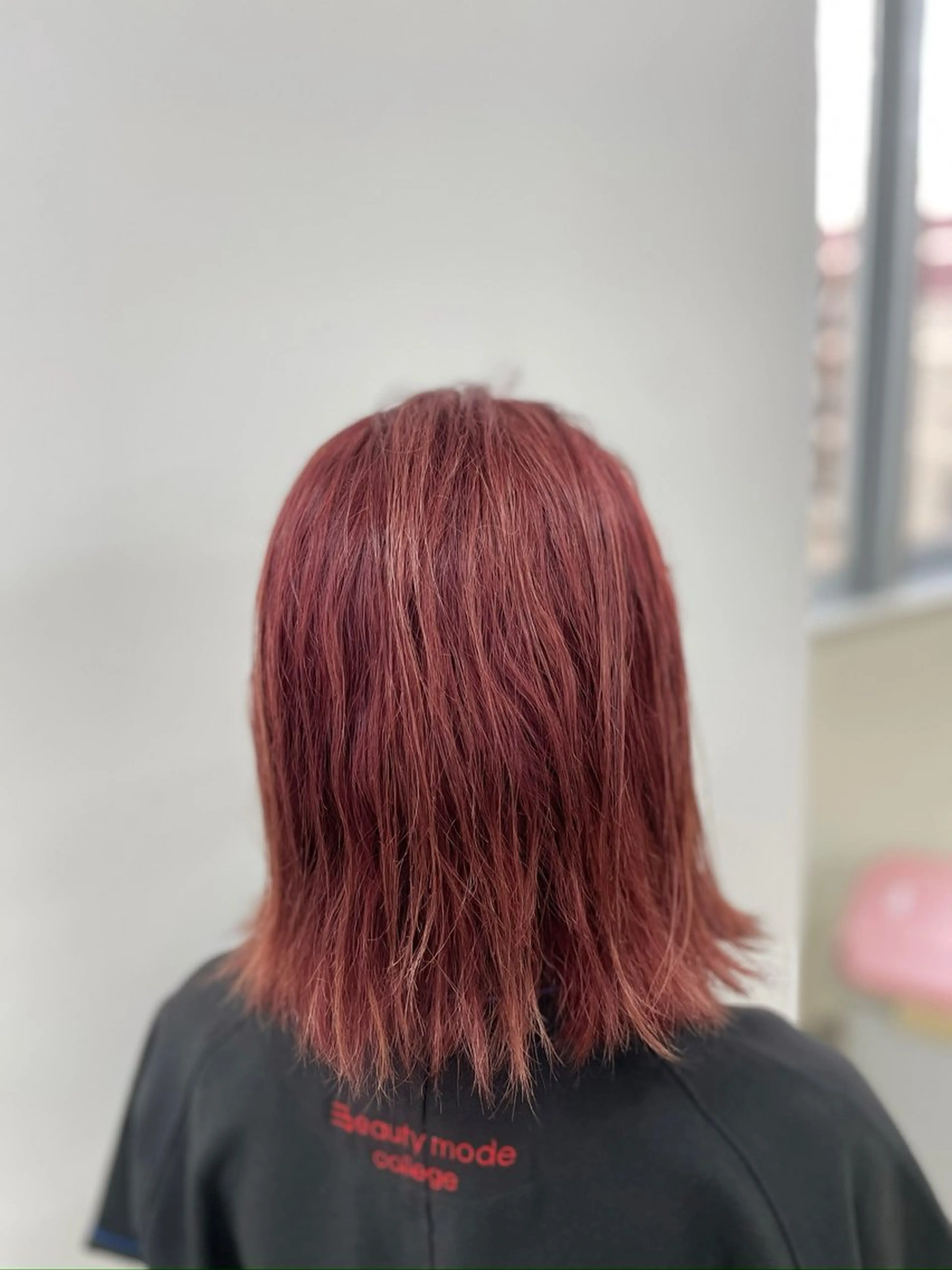 ミディアム カラー Hair ruup 平良那生のヘアスタイル