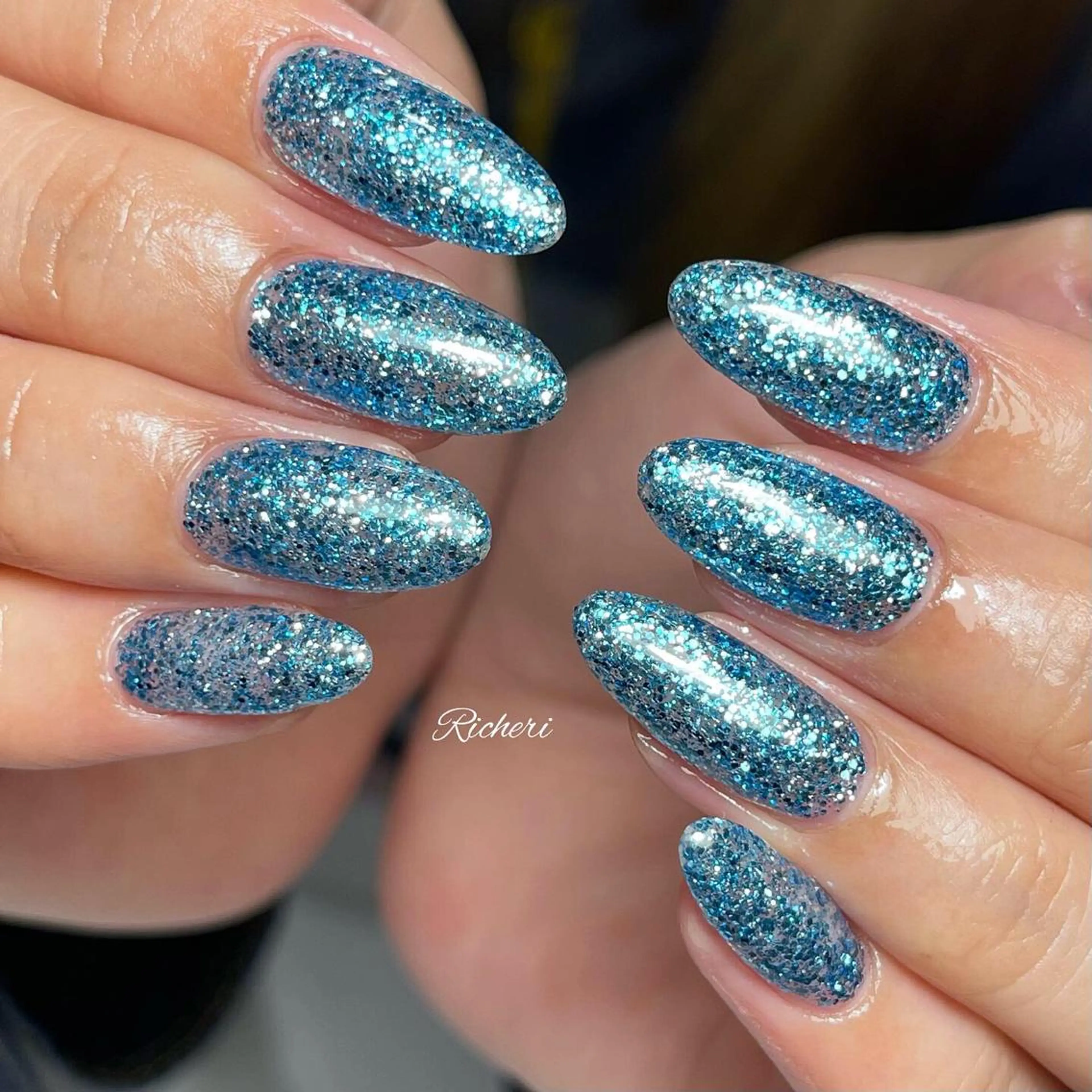 ミディアム ネイル 韓国風ヘア アートネイル フットネイル フレンチネイル ジェルネイル richeri beautyのエステ・リラクイメージ