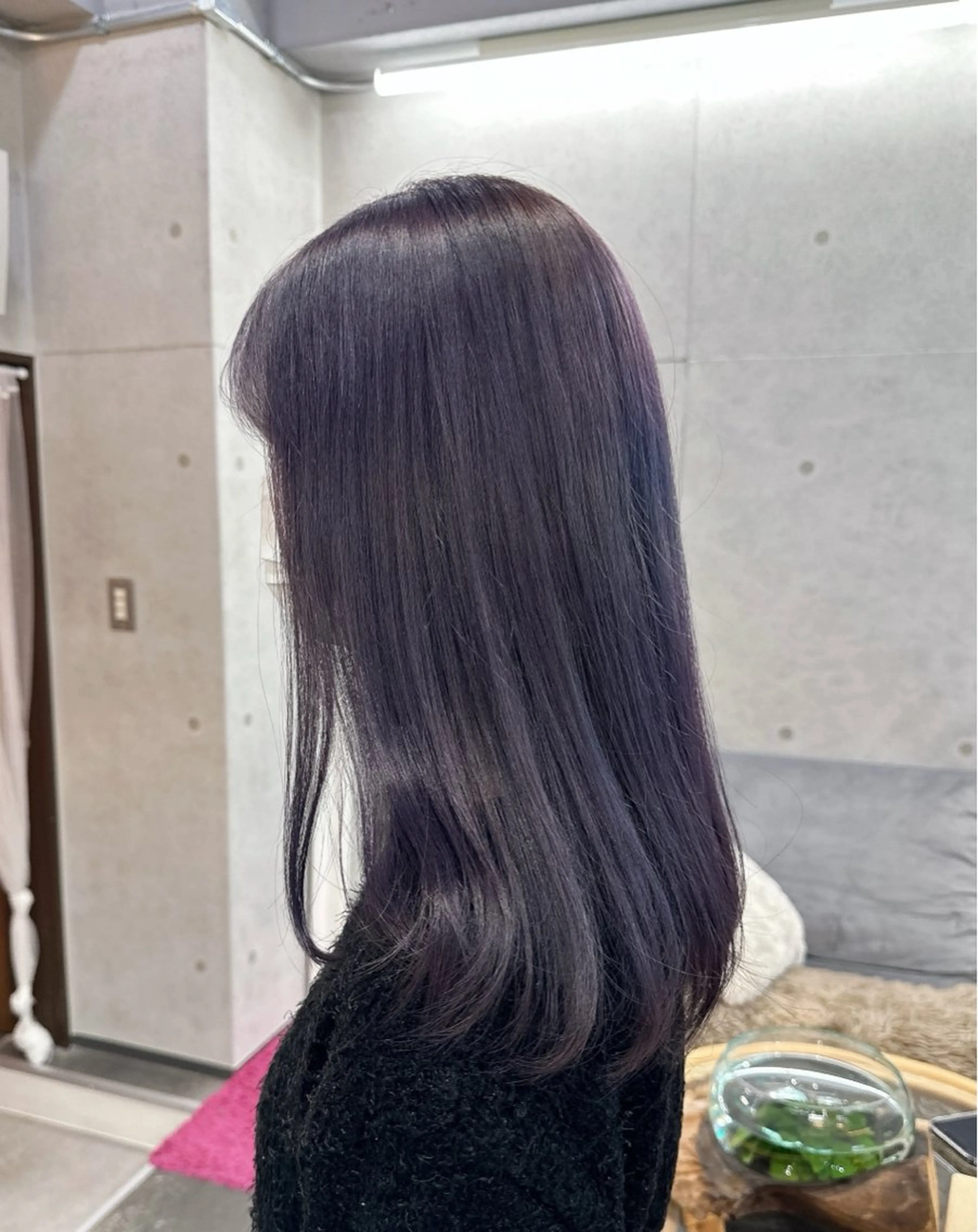 セミロング ヘアカラー MIES ミナリのヘアスタイル